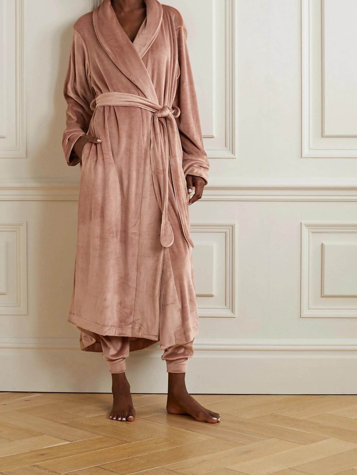 Skims Velour Robe in Brown | Lyst