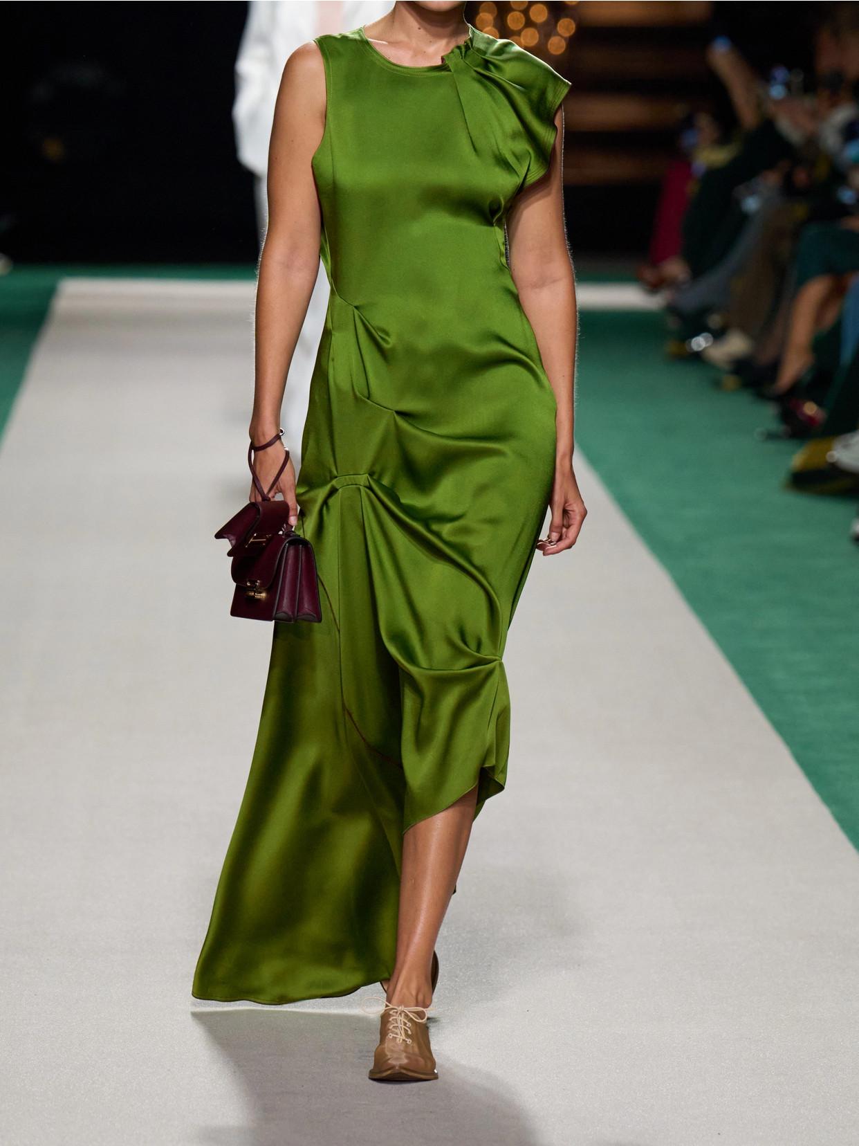 Victoria Beckham Asymmetric Draped Satin Midi Dress in Green | Lyst