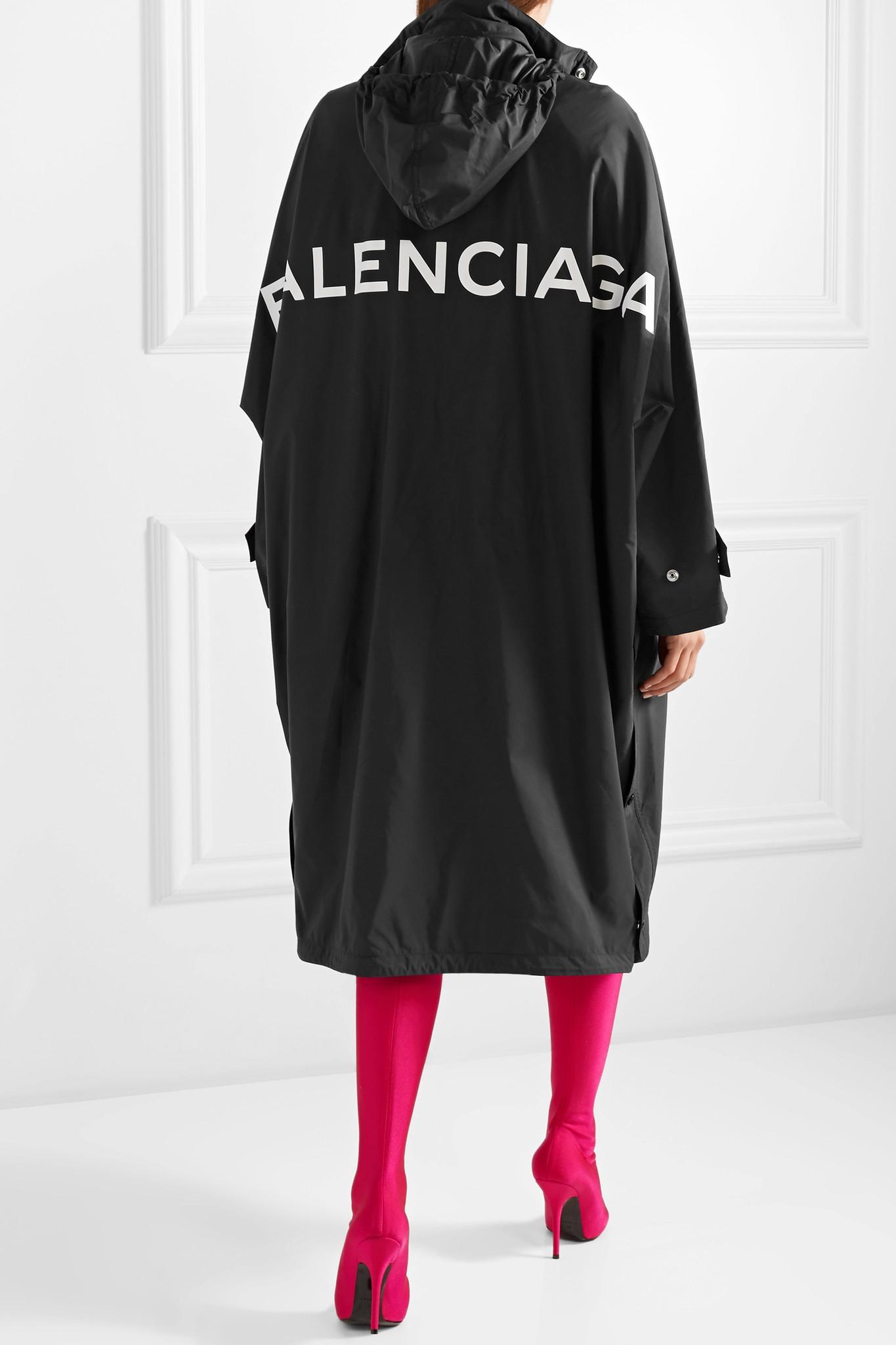 Balenciaga Opera Oversized Printed Shell Raincoat in Black | Lyst