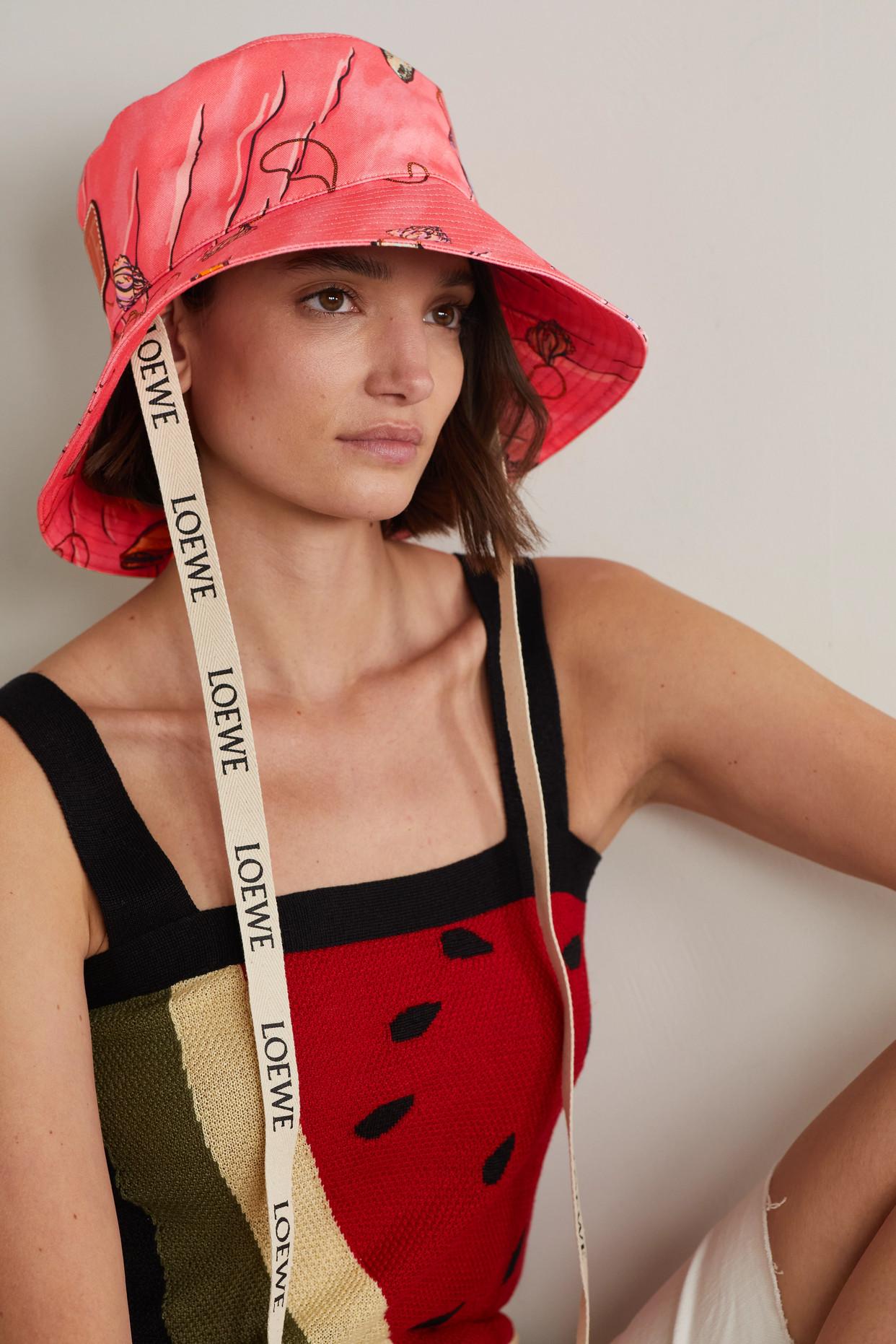 LOEWE bucket hat for a fraction of the price!? ✨✨