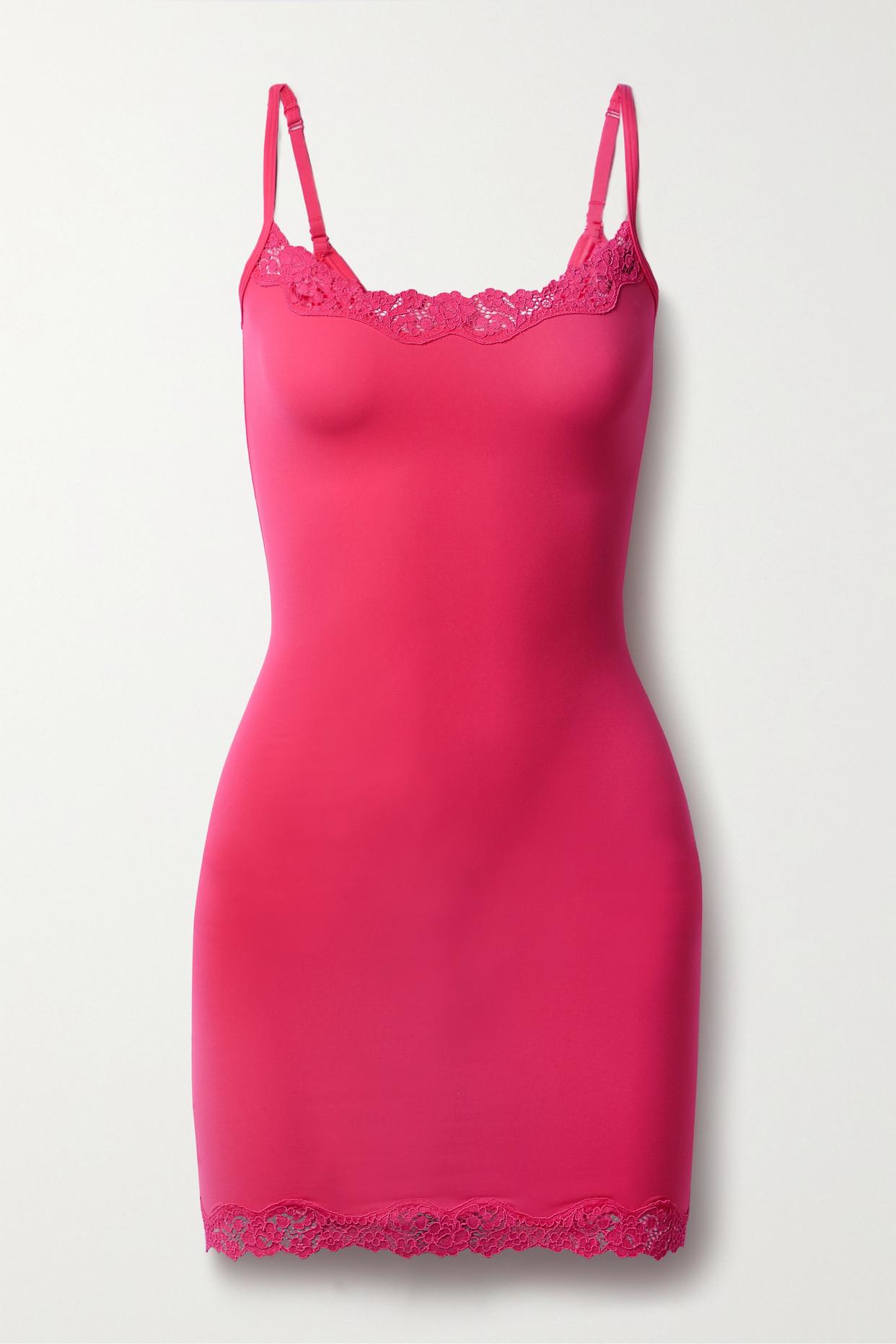 https://cdna.lystit.com/photos/net-a-porter/d05e1e51/skims-Pink-Fits-Everybody-Lace-trimmed-Stretch-jersey-Slip-Dress.jpeg