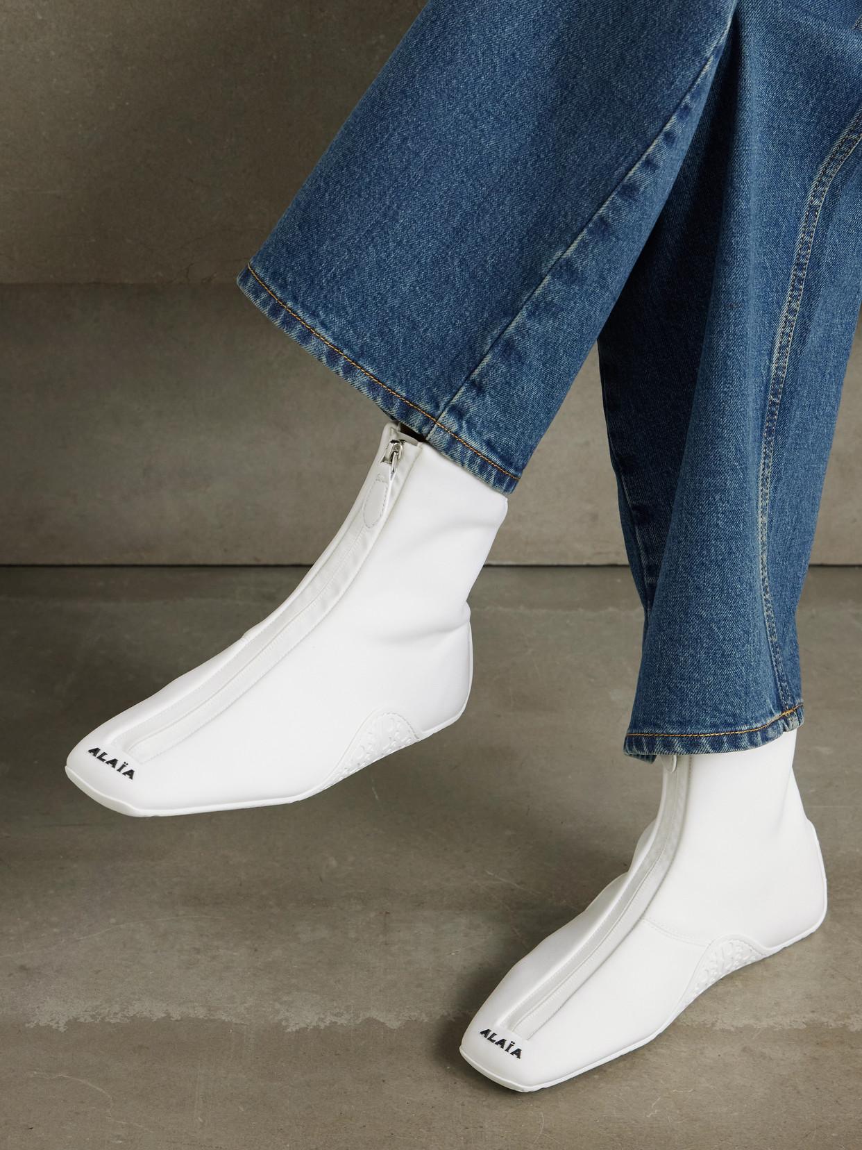 Alaïa Sneakers for Women | Online Sale up to 47% off | Lyst
