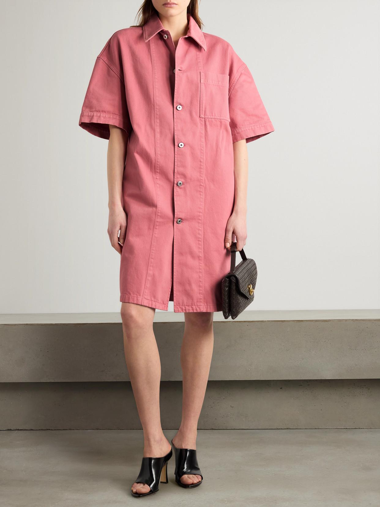 Bottega Veneta Oversized Belted Denim Shirt Dress in Pink | Lyst