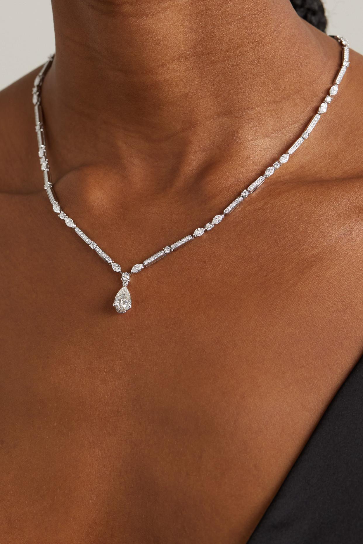 De Beers Enchanted Lotus 18-karat White Gold Diamond Necklace in Natural
