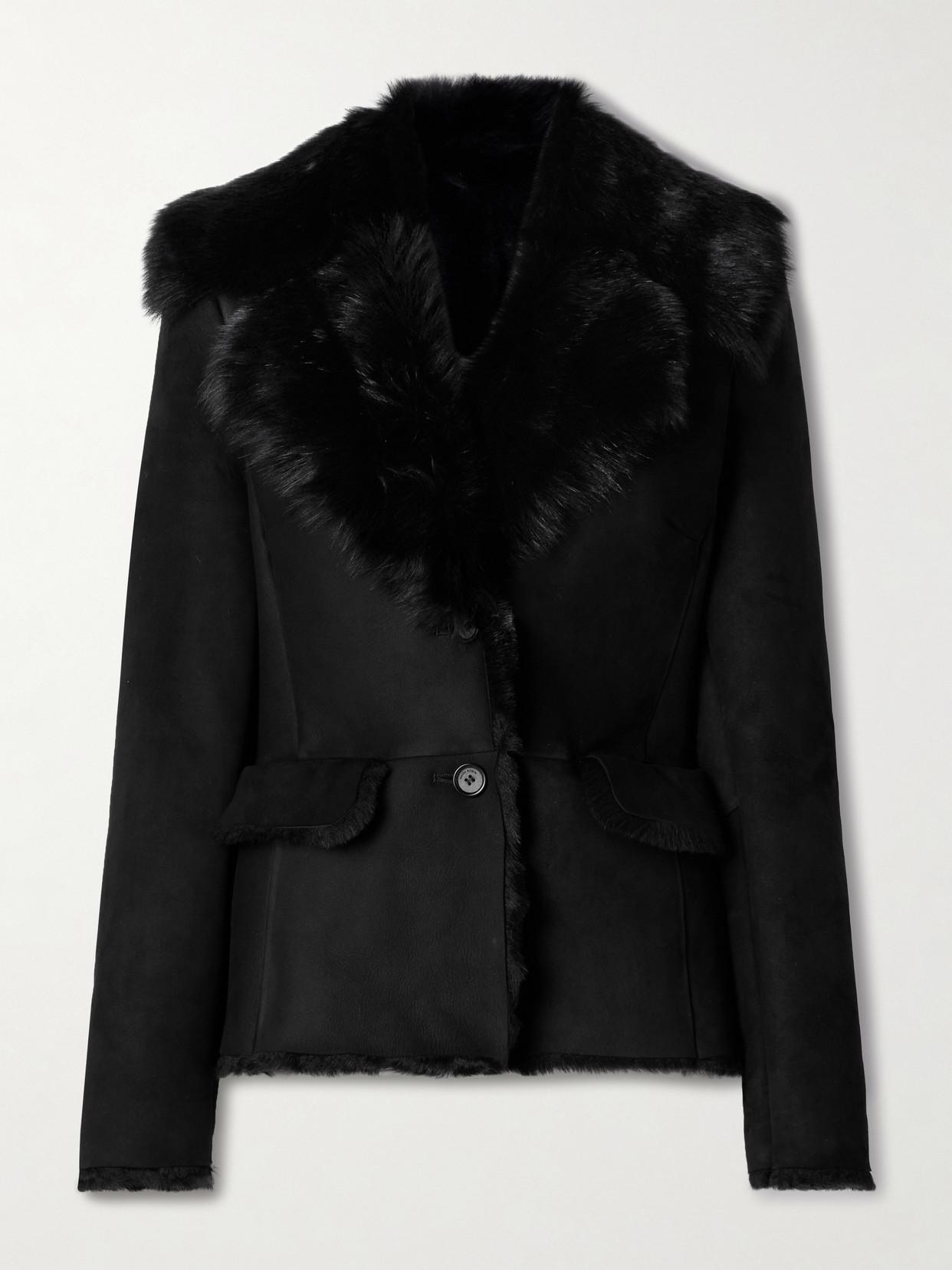 Magda Butrym Jacke Aus Shearling in Schwarz Lyst AT