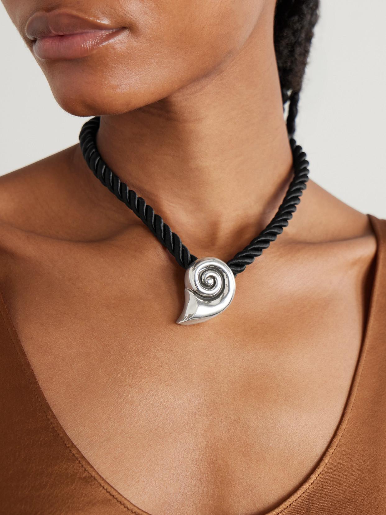 アクセサリー Nautilus silver and cord necklace SOPHIE BUHAI Nautilus silver and cord necklace | NET-A-PORTER