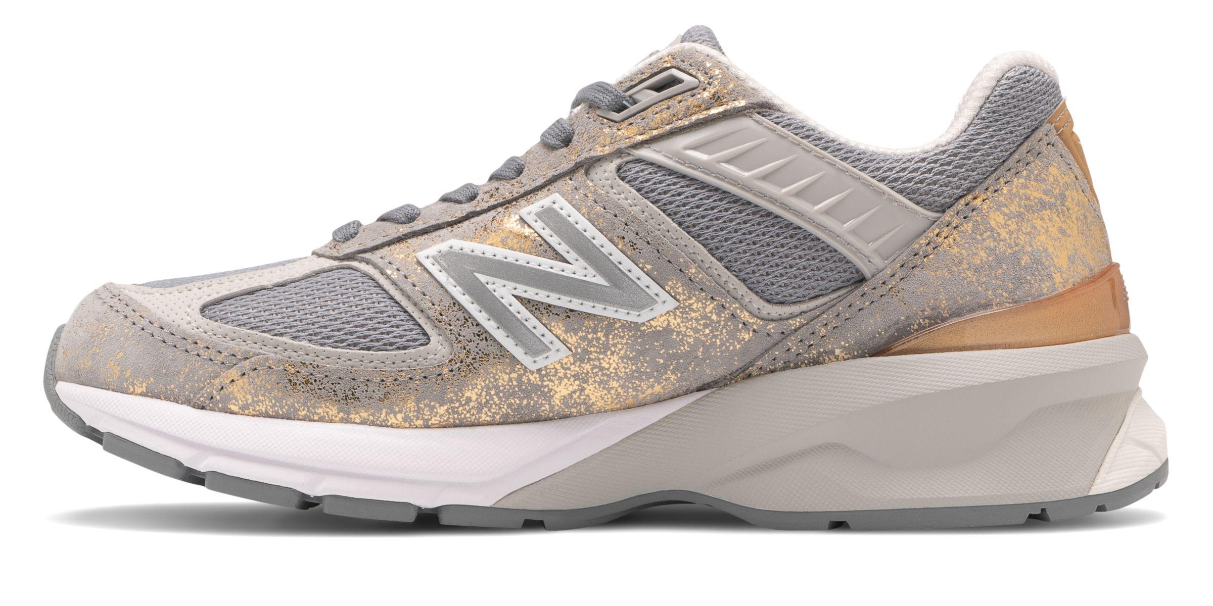 New Balance Made In Us 990v5 Made In Usa Shoes in Grey/Silver (Gray) - Lyst