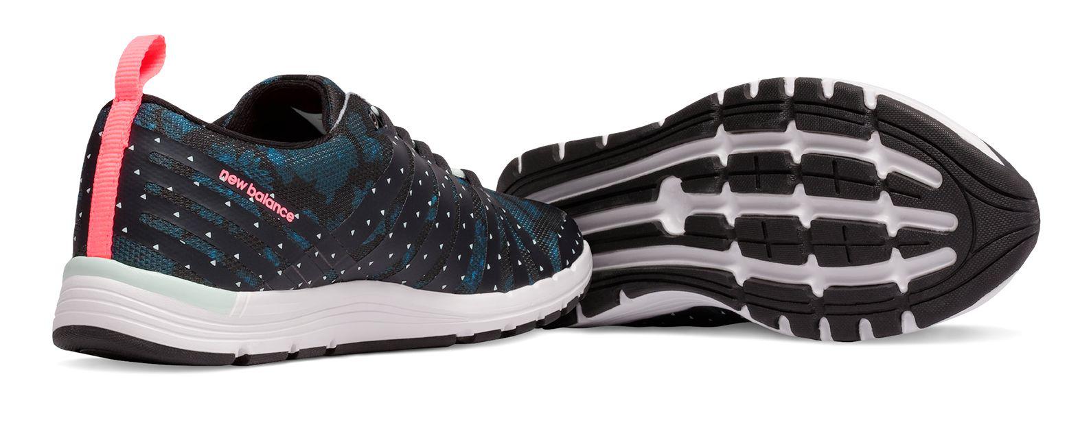 new balance 811 print trainer