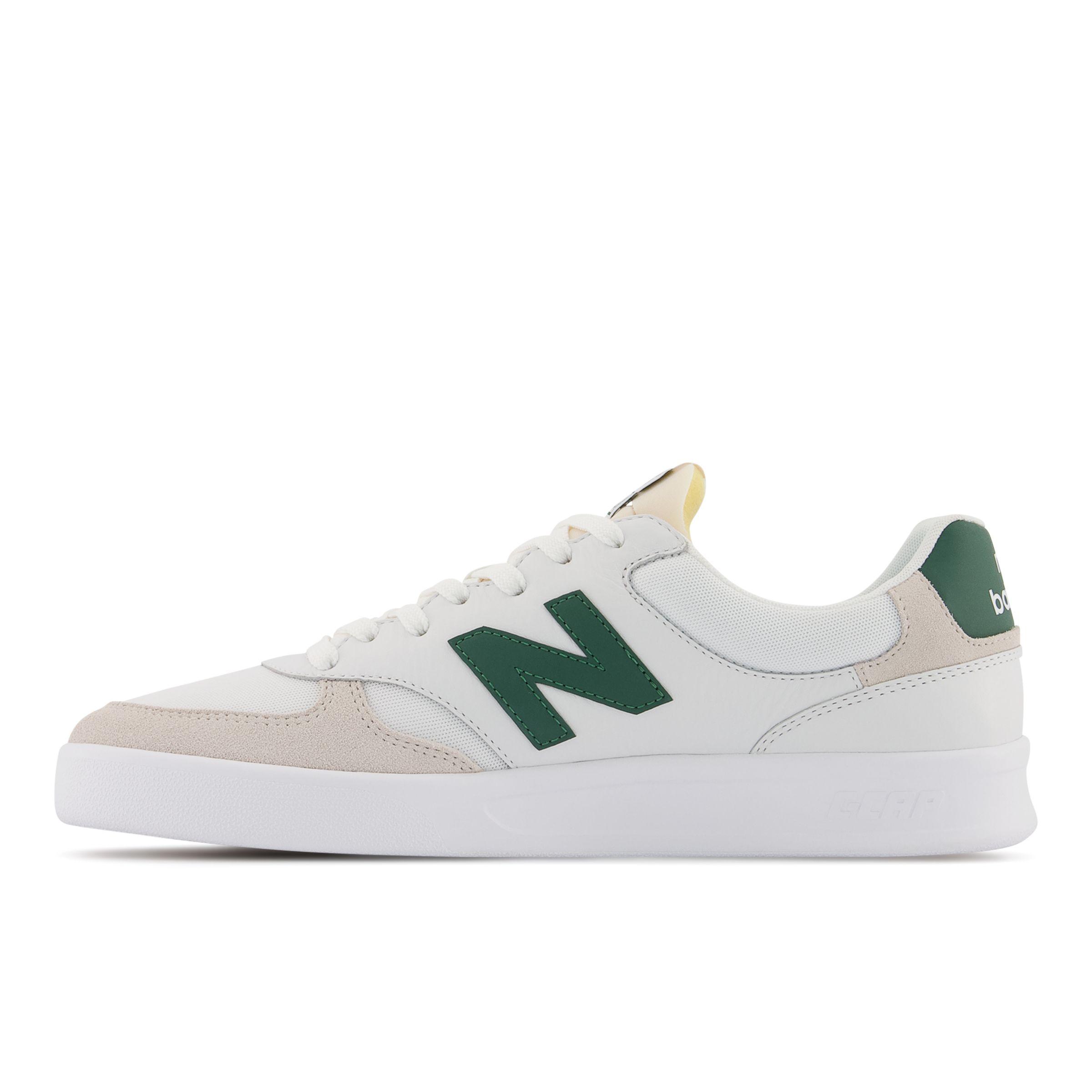 New Balance 300 Court in |