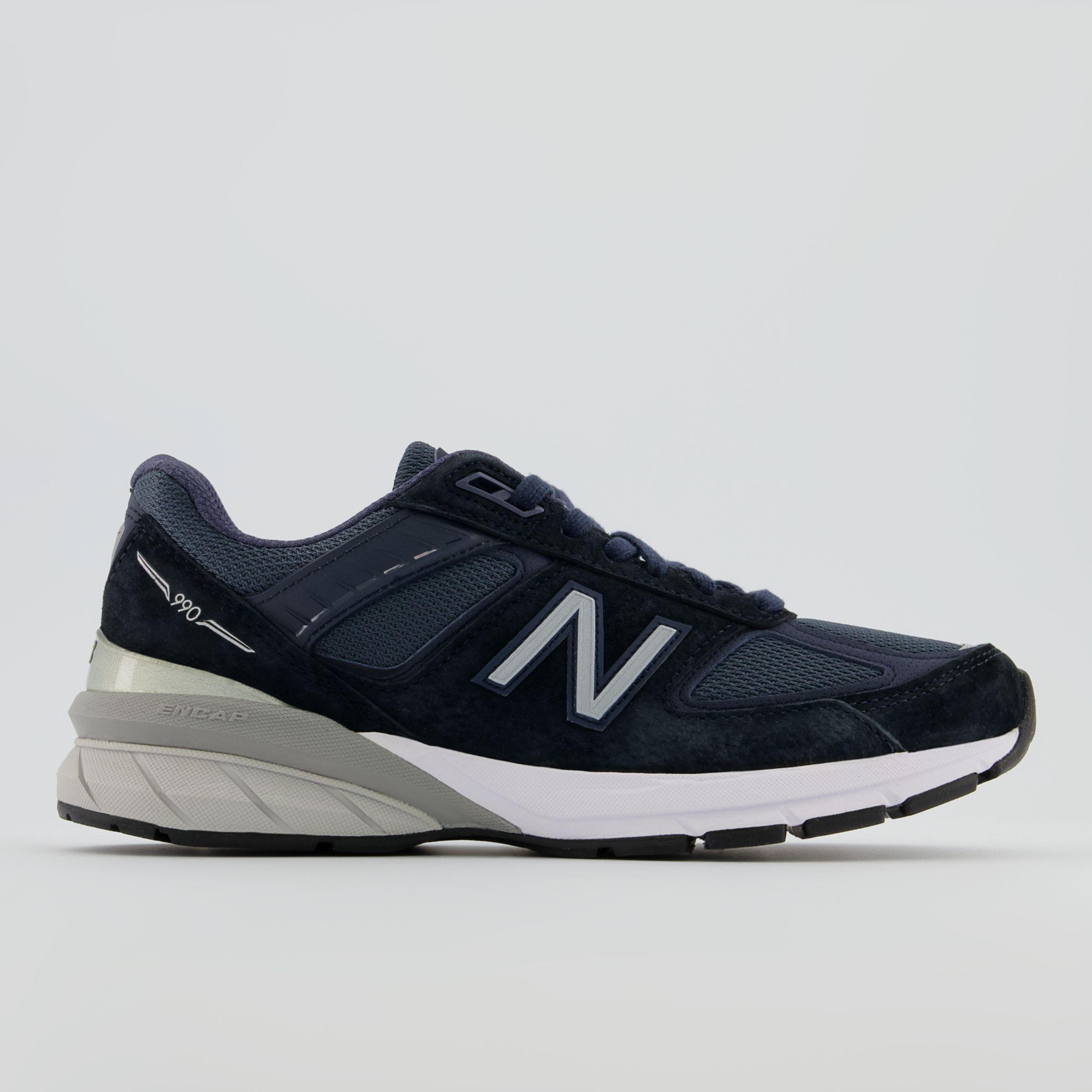 New Balance Suede 990v5 in Navy/Silver 