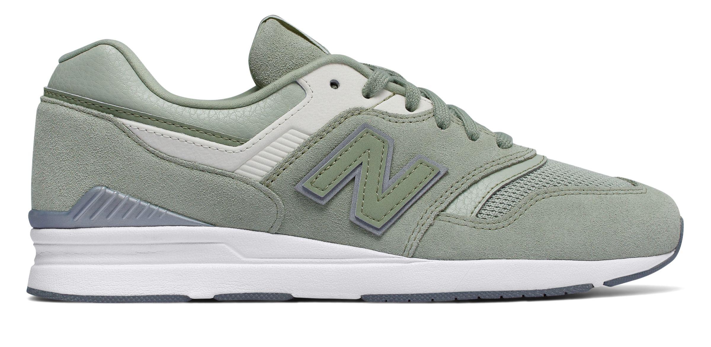 new balance leather 697