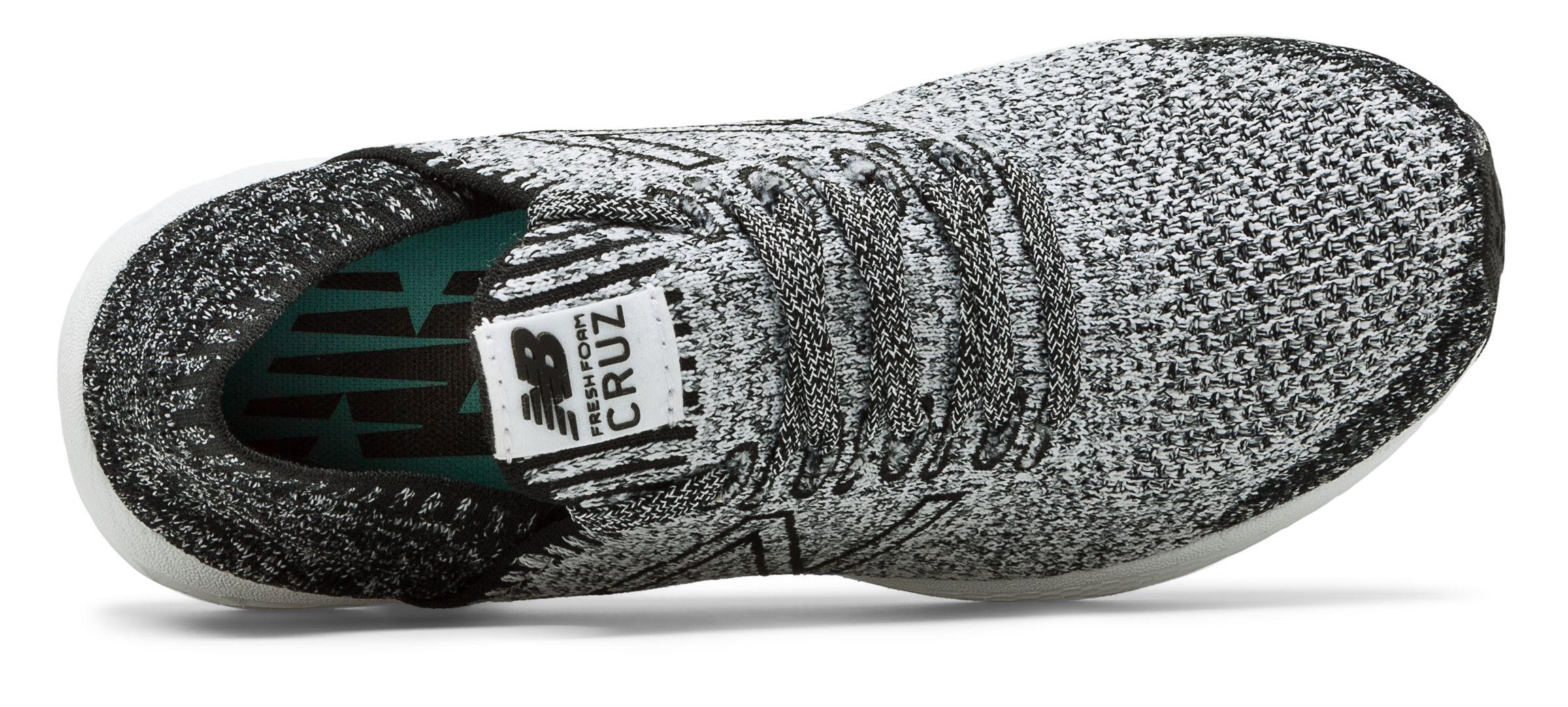 fresh foam cruz sock fit