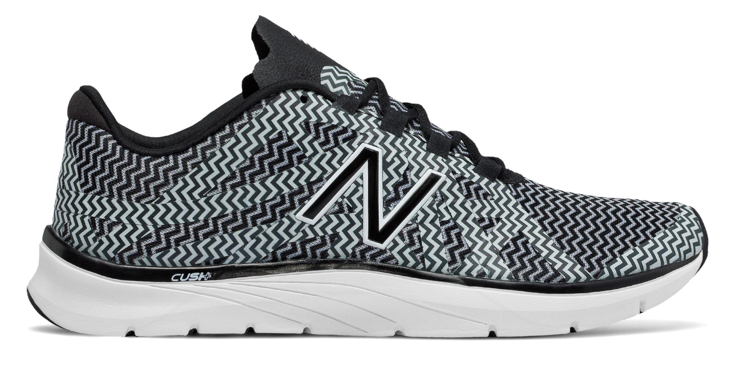 new balance 811v2 mid-cut graphic trainer