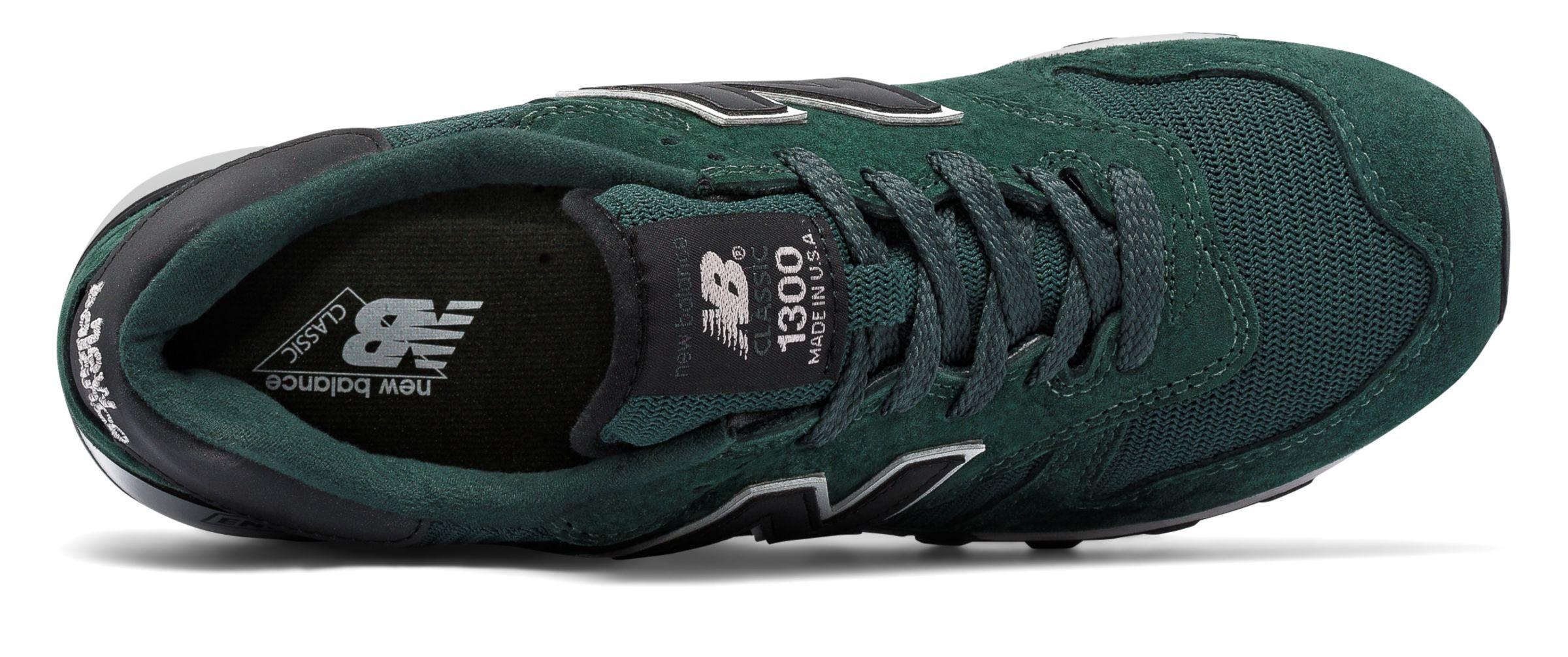 New Balance Leather 1300 in Green for Men | Lyst