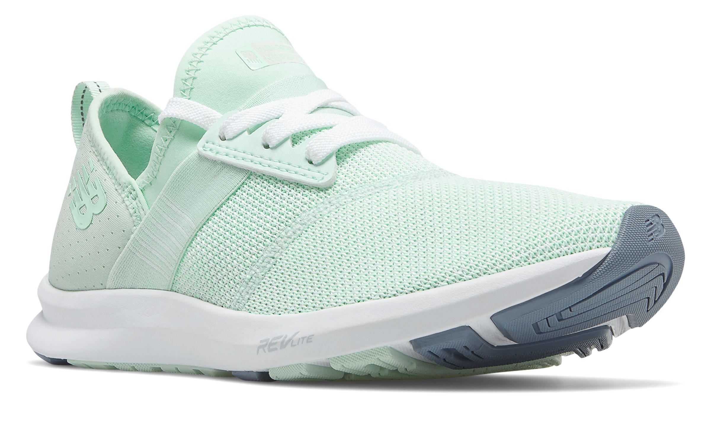 new balance nergize green
