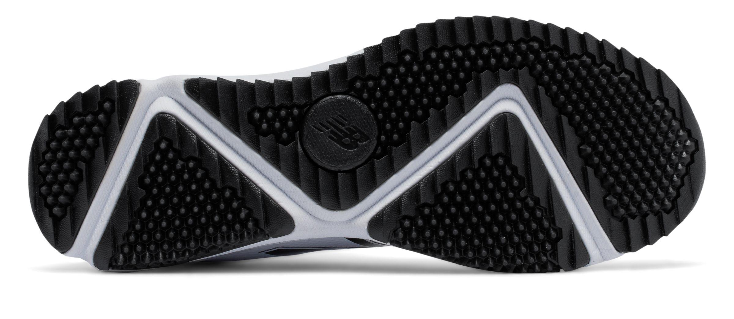 new balance freezelx turf