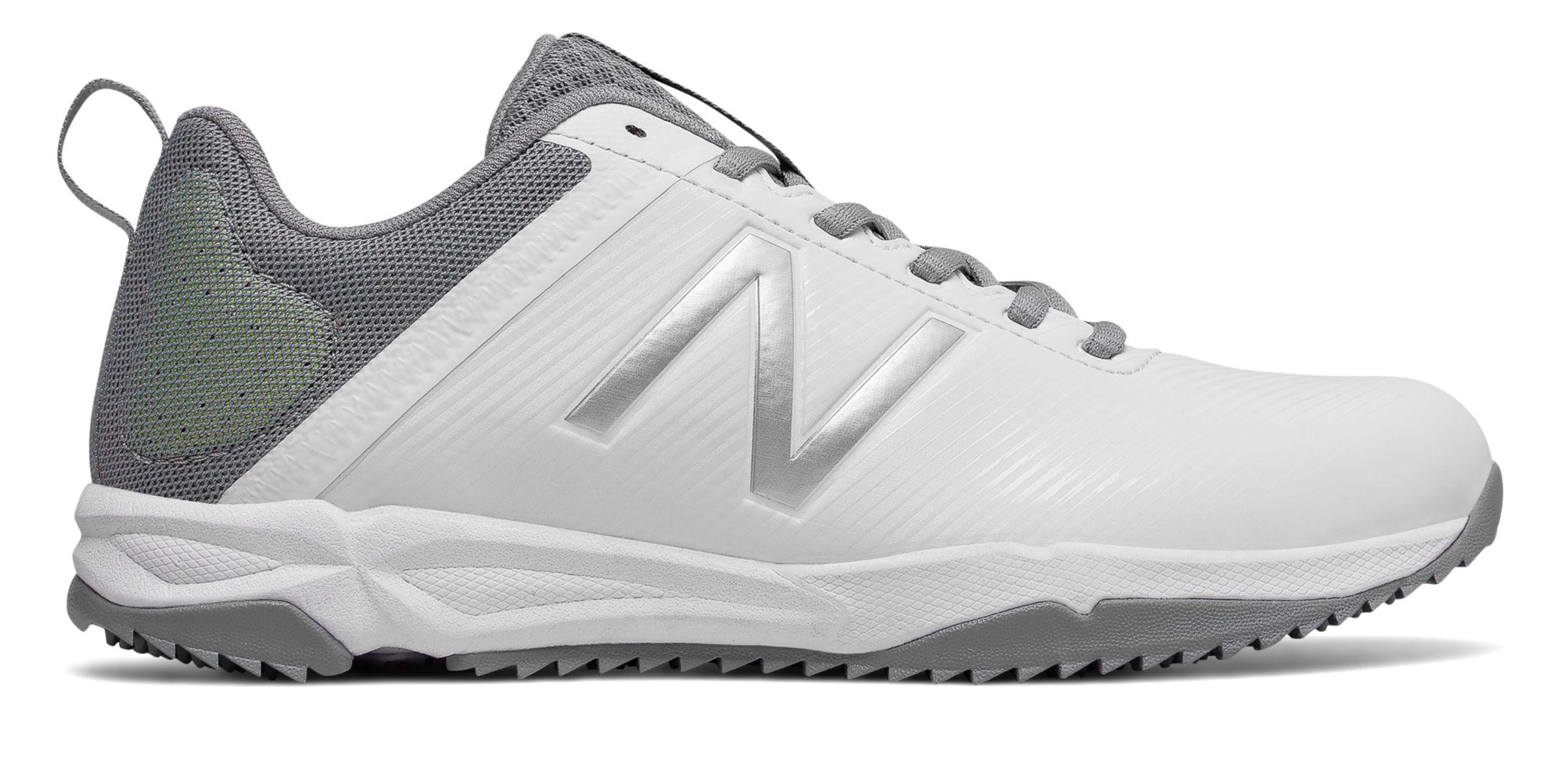 New Balance Synthetic Nb Draw Turf in 