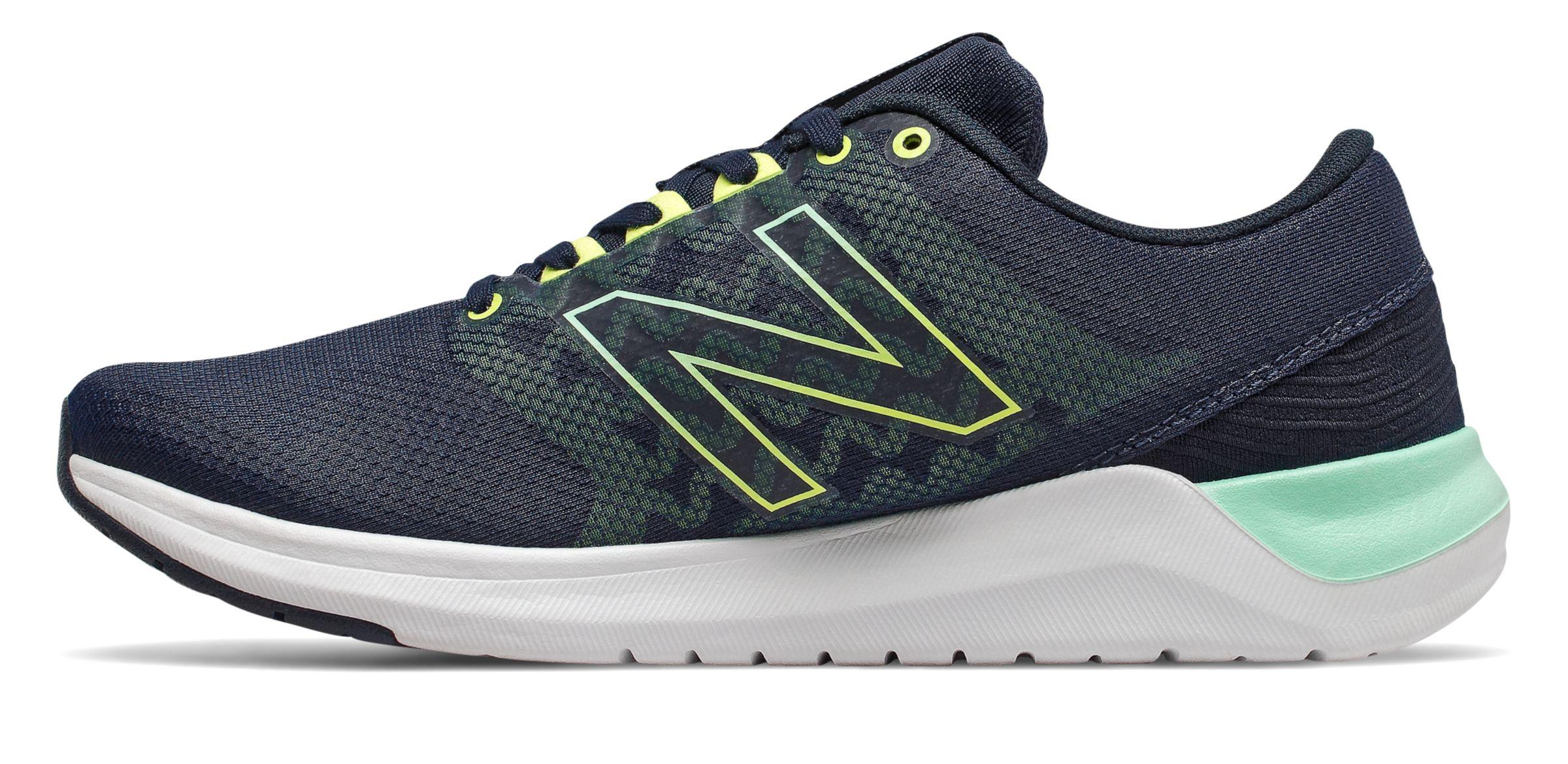 new balance women's cush  715v4 cross trainer