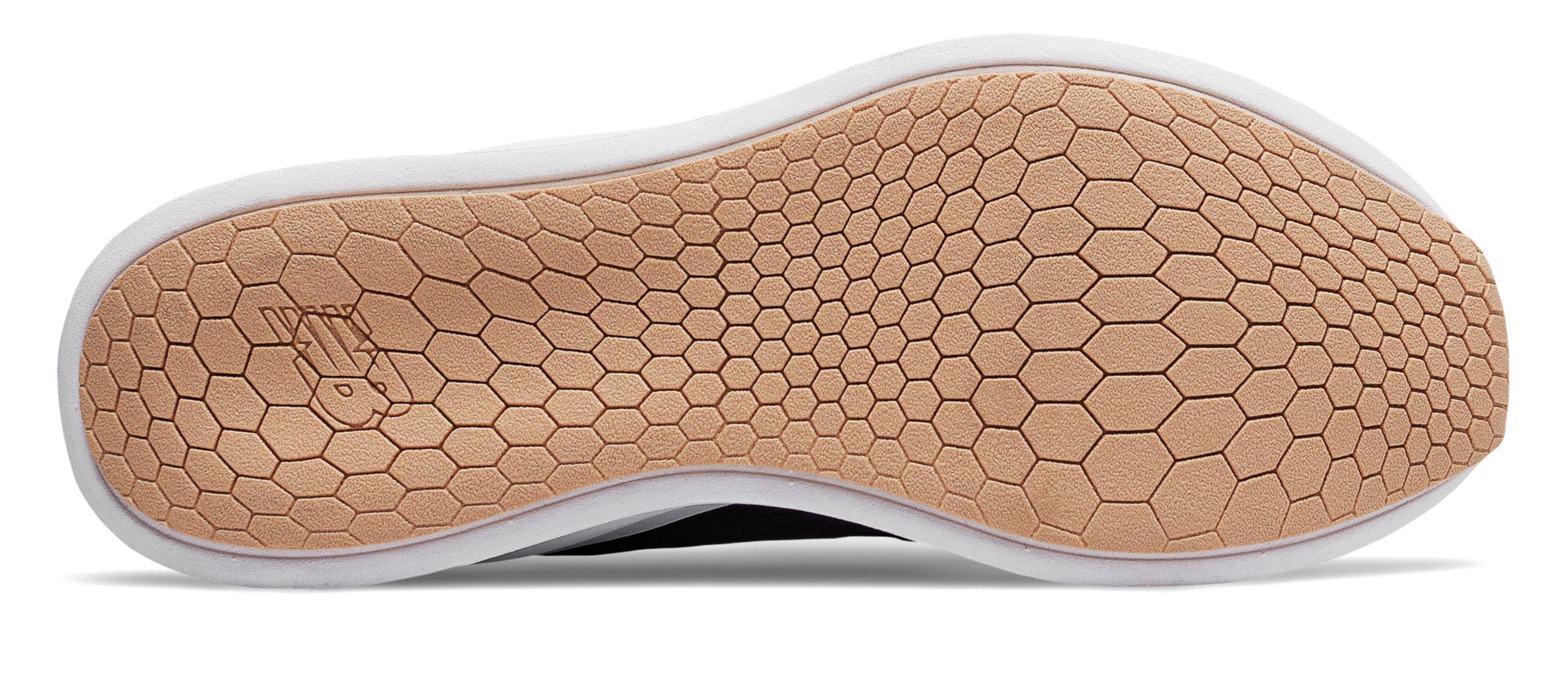 fresh foam lazr luxe