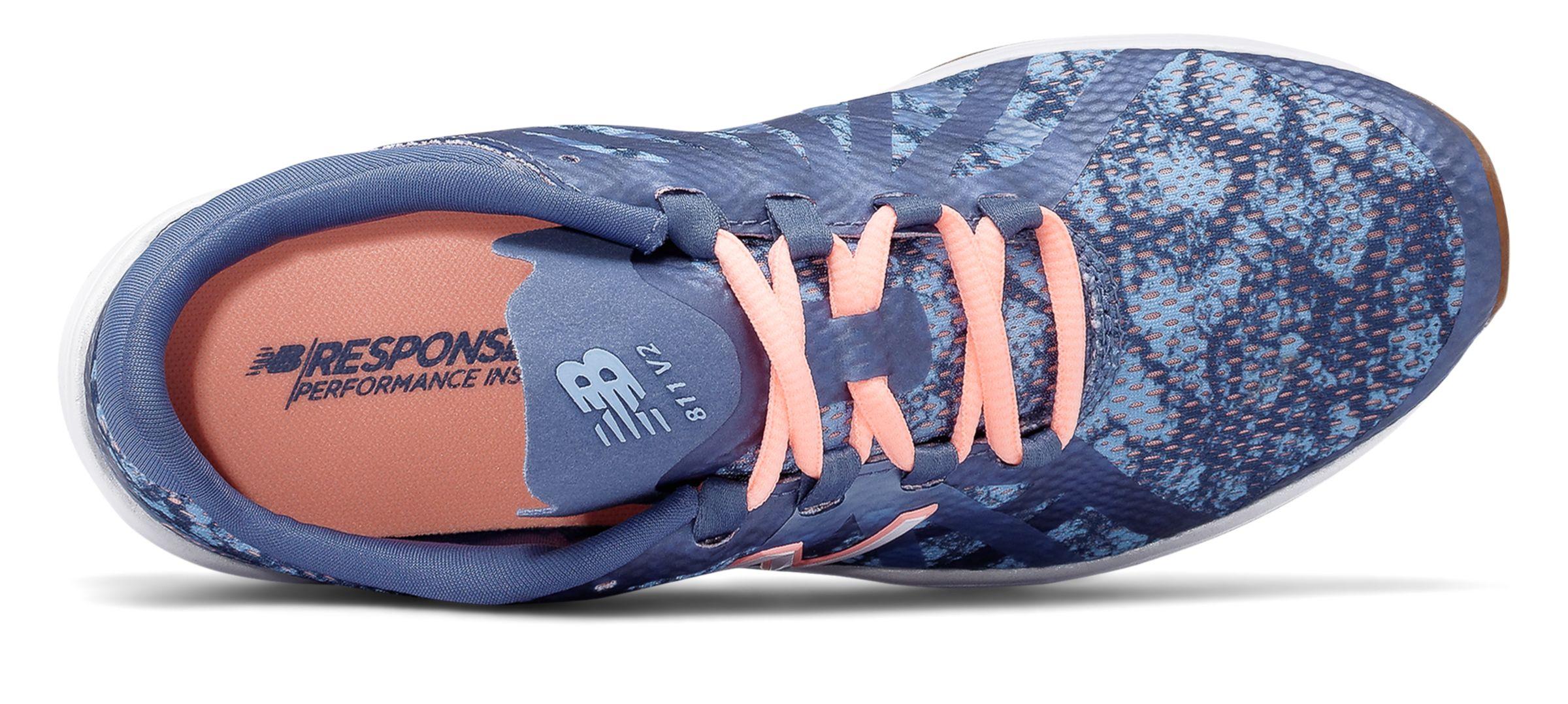 new balance 811v2 mid-cut graphic trainer