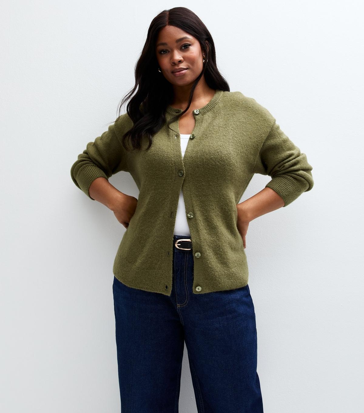 New Look Plus Size Crew Neck Button Up Cardigan Curves in Green Lyst UK