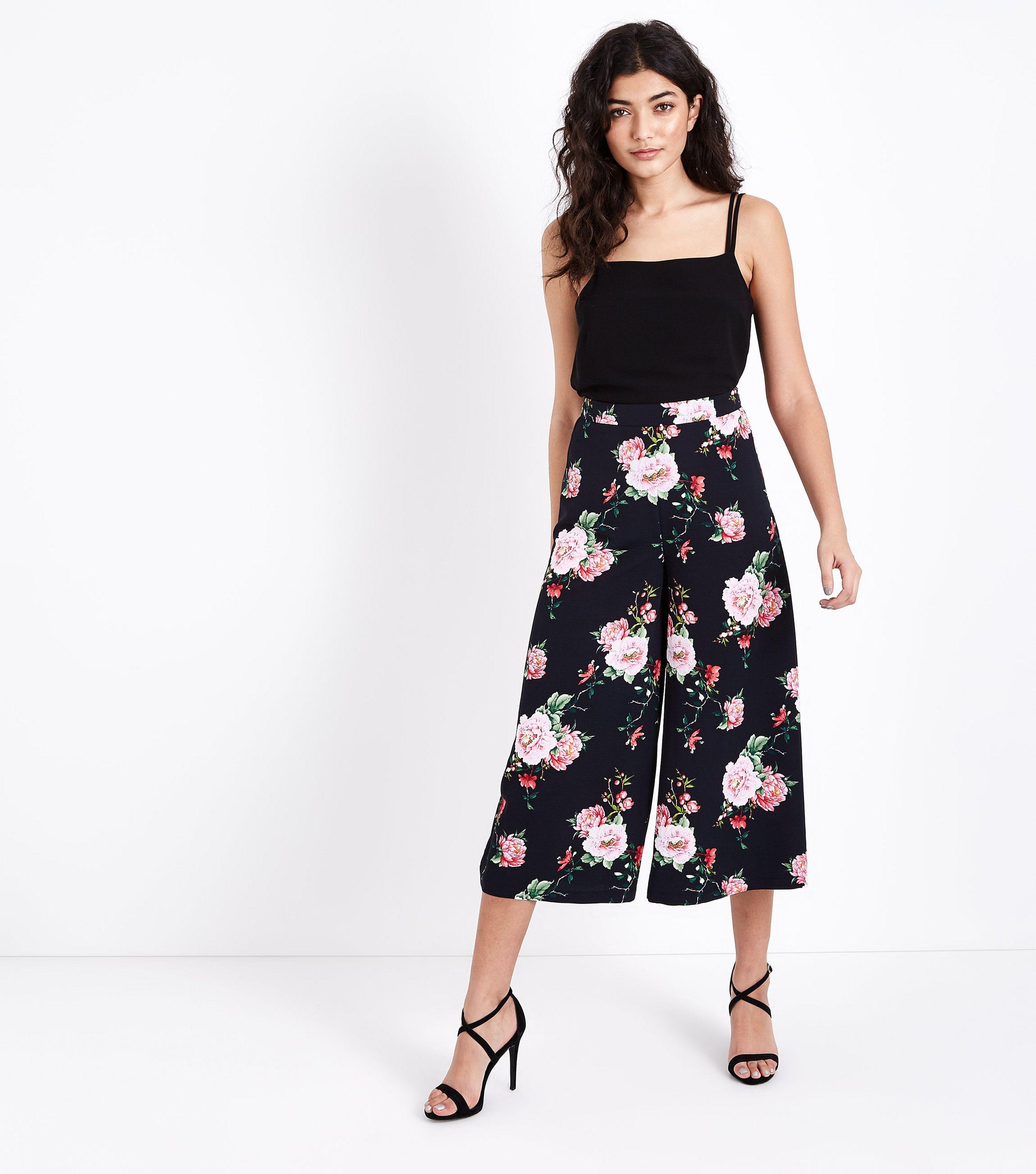 new look cropped trousers