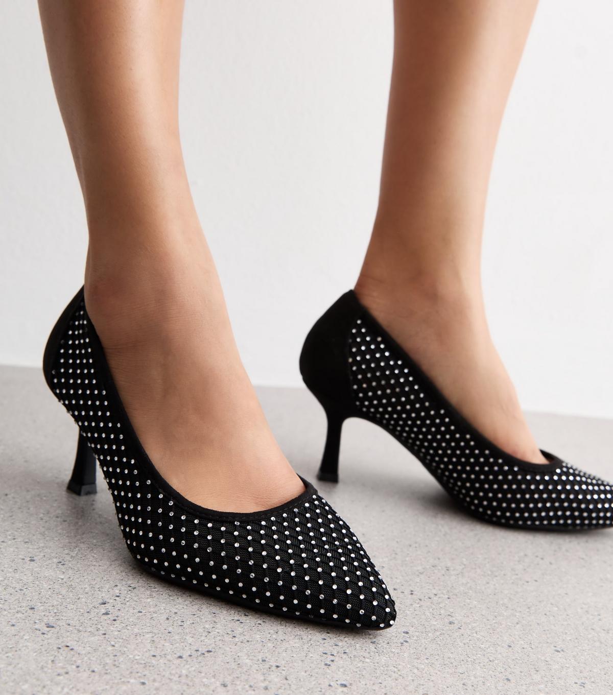 Vegan court shoes new arrivals