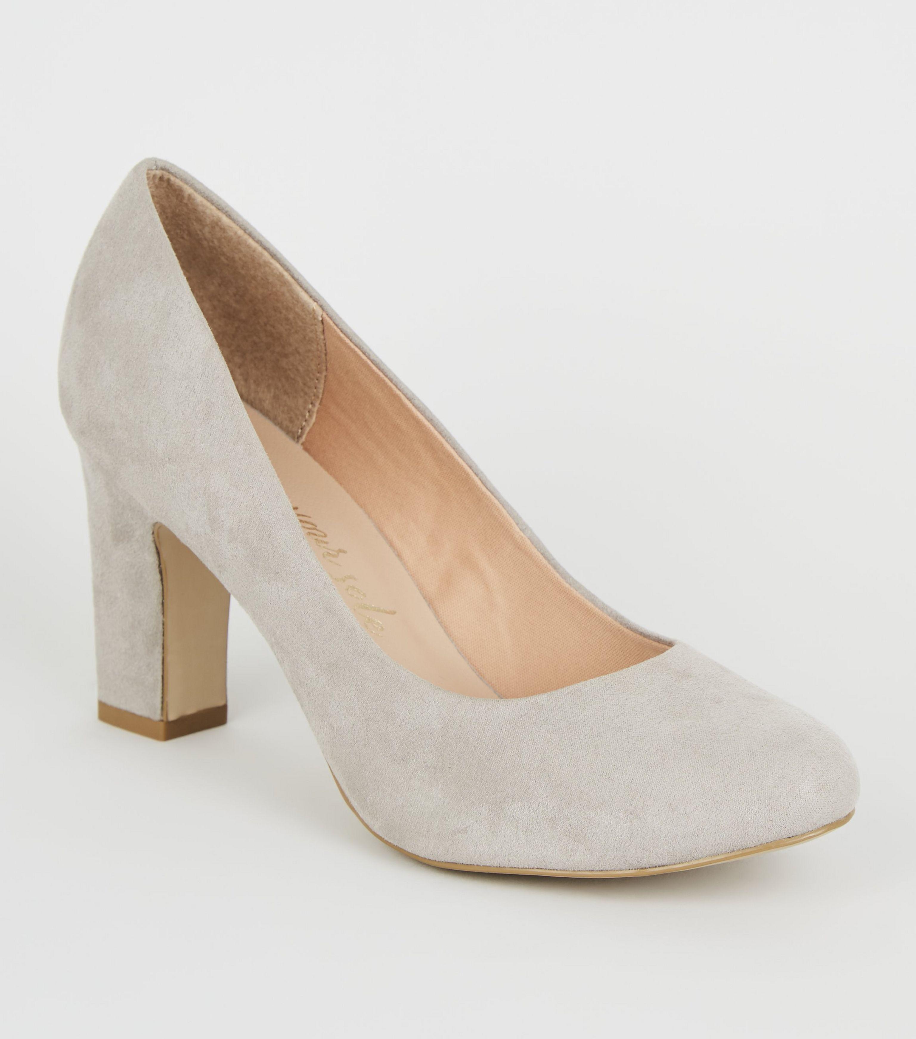 wide fit grey court shoes