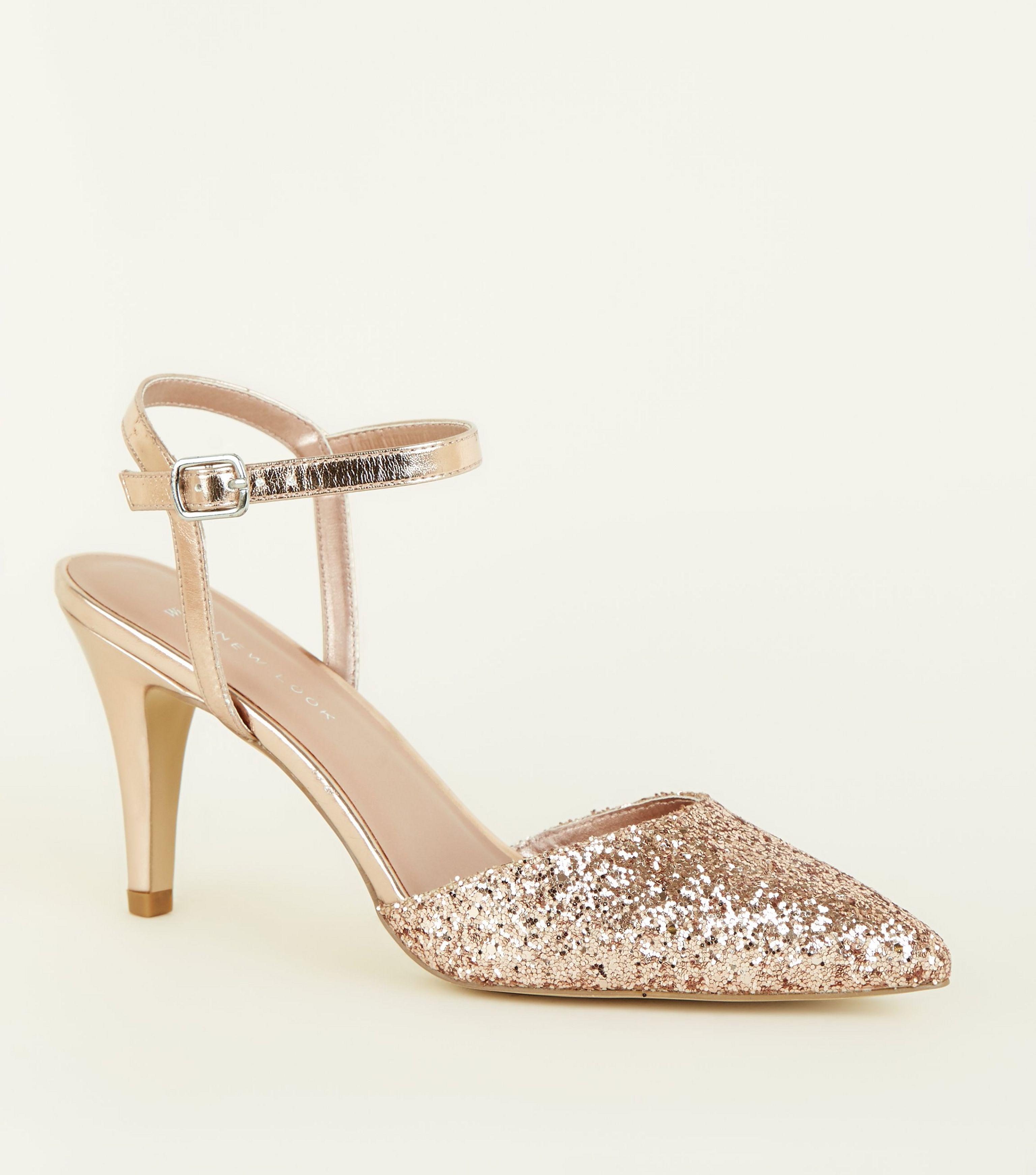 Cheap Gold Glitter High Heels | Bruin Blog