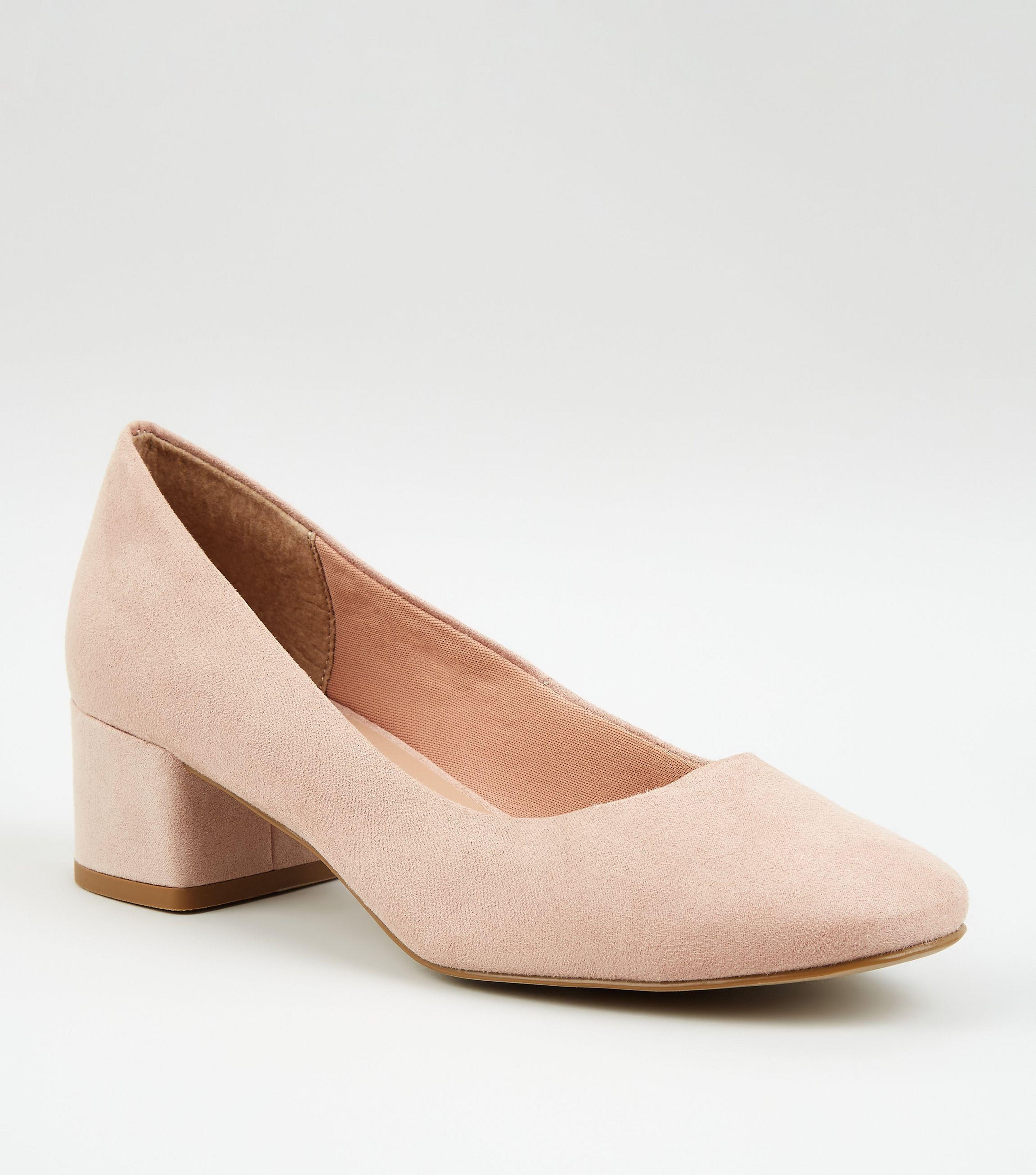 New Look Nude Suedette Low Block Heel Courts in Natural Lyst