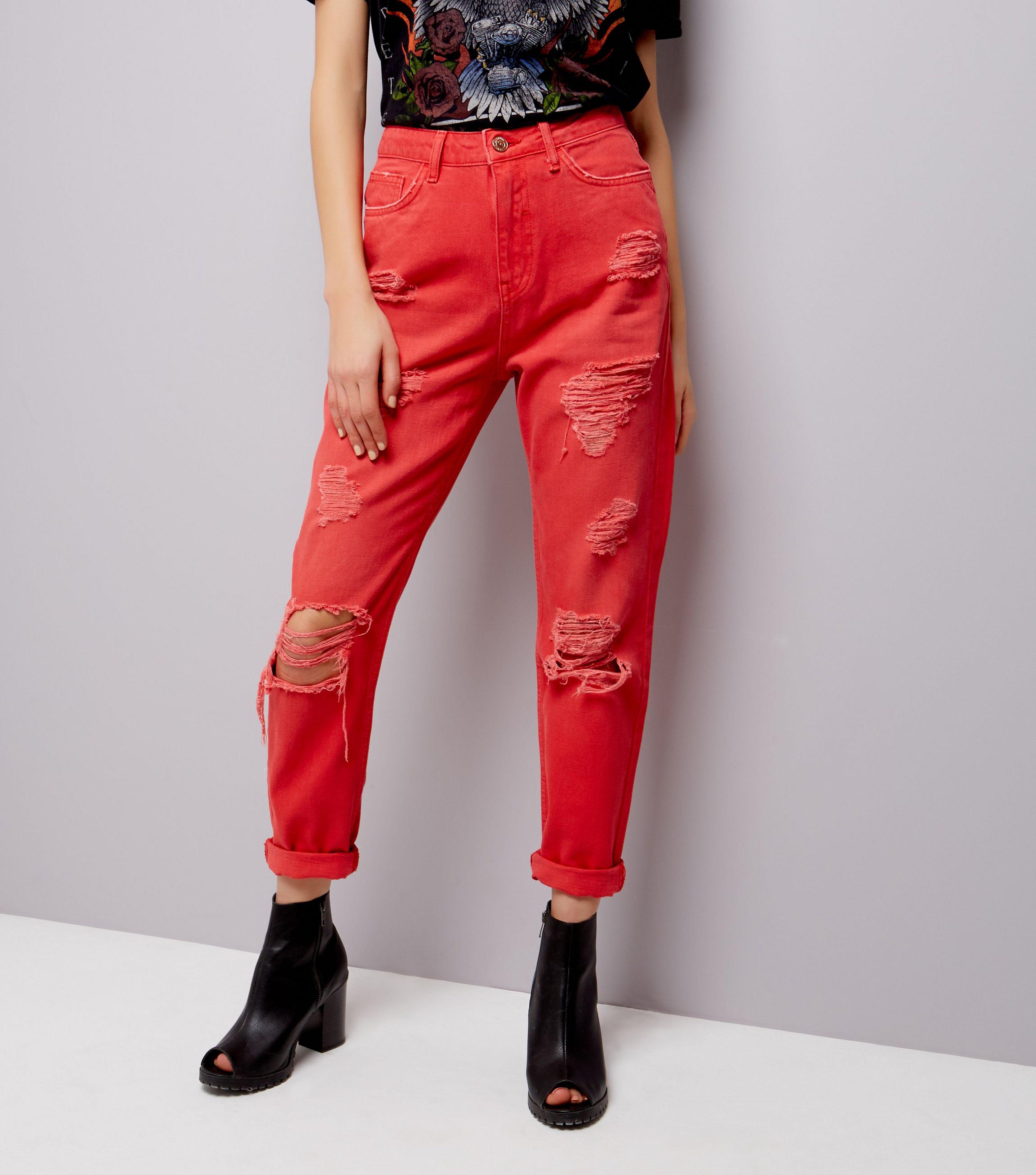 red mom jeans