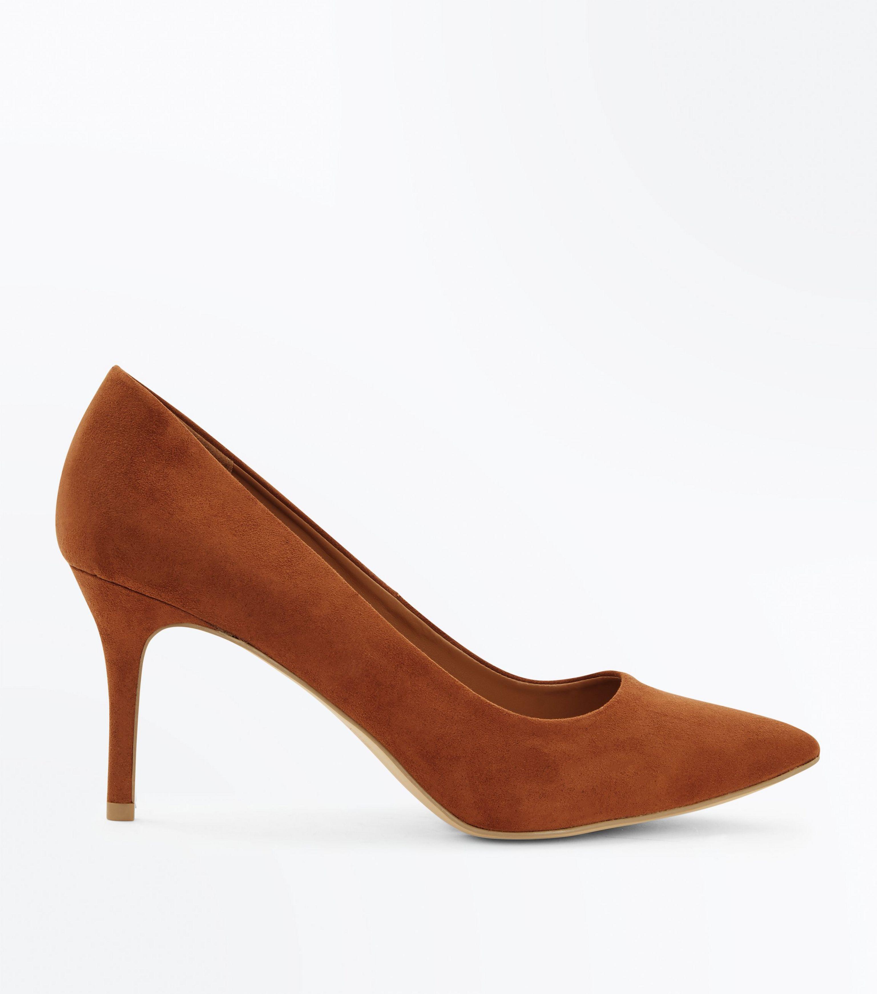tan suede court shoes uk
