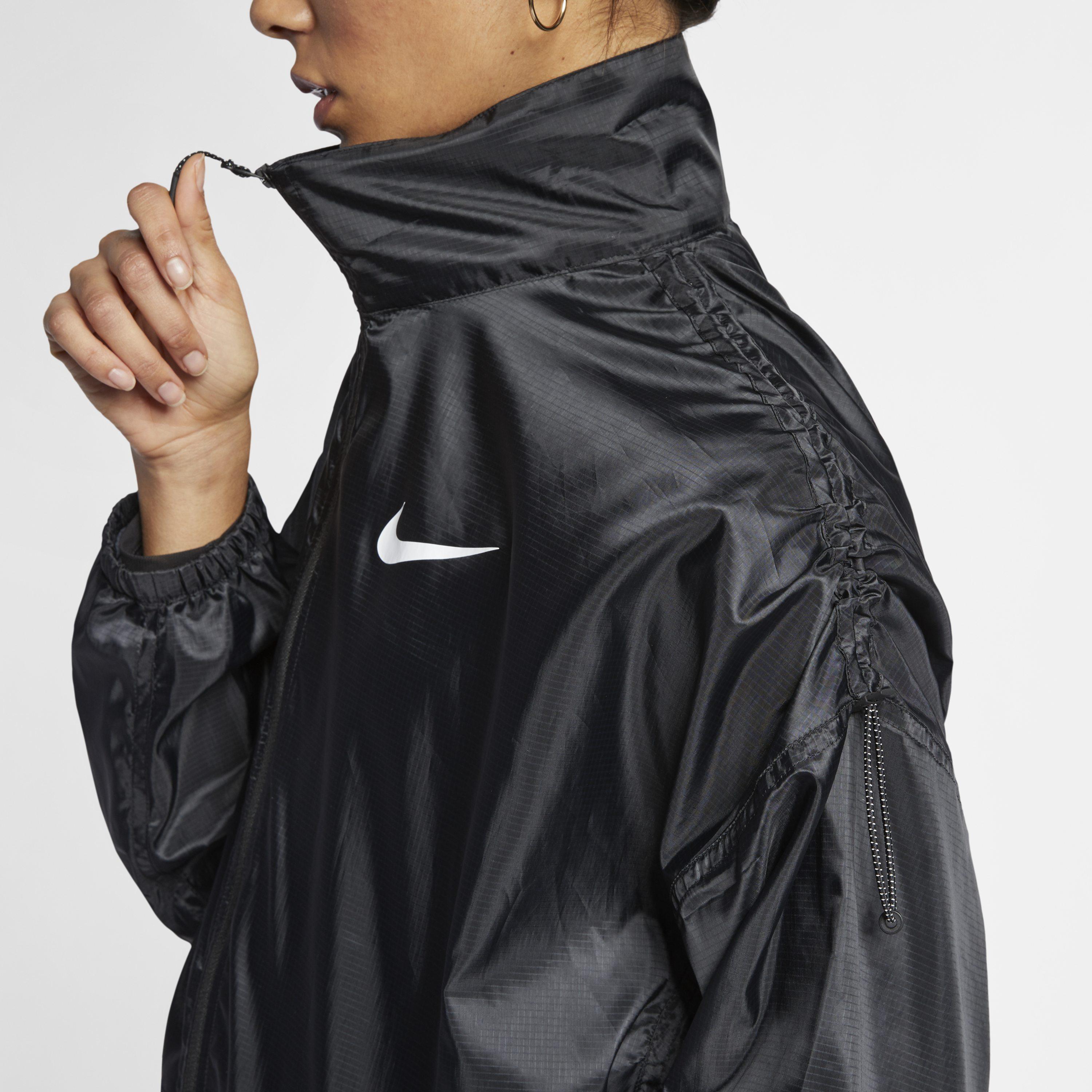 nike sportswear swoosh lightweight parka