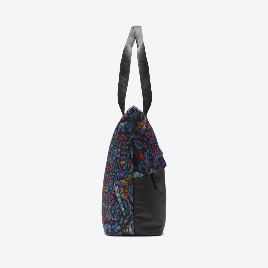 nike radiate training tote
