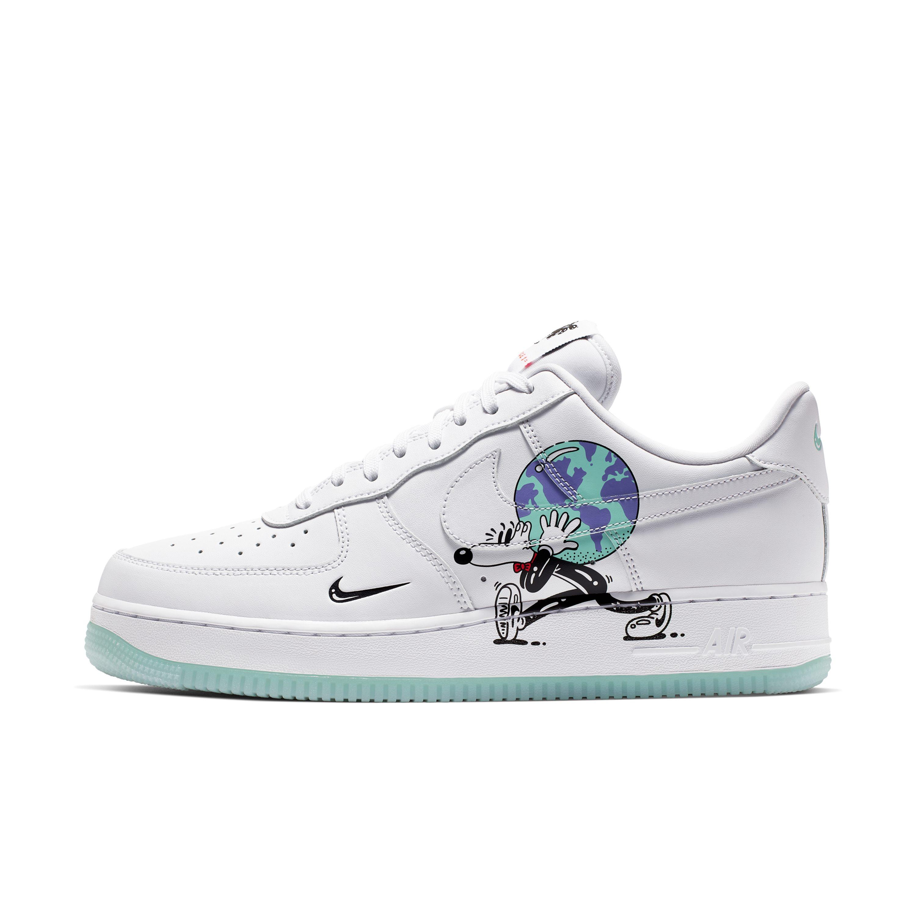 Nike Air Force 1 Qs Flyleather With At 