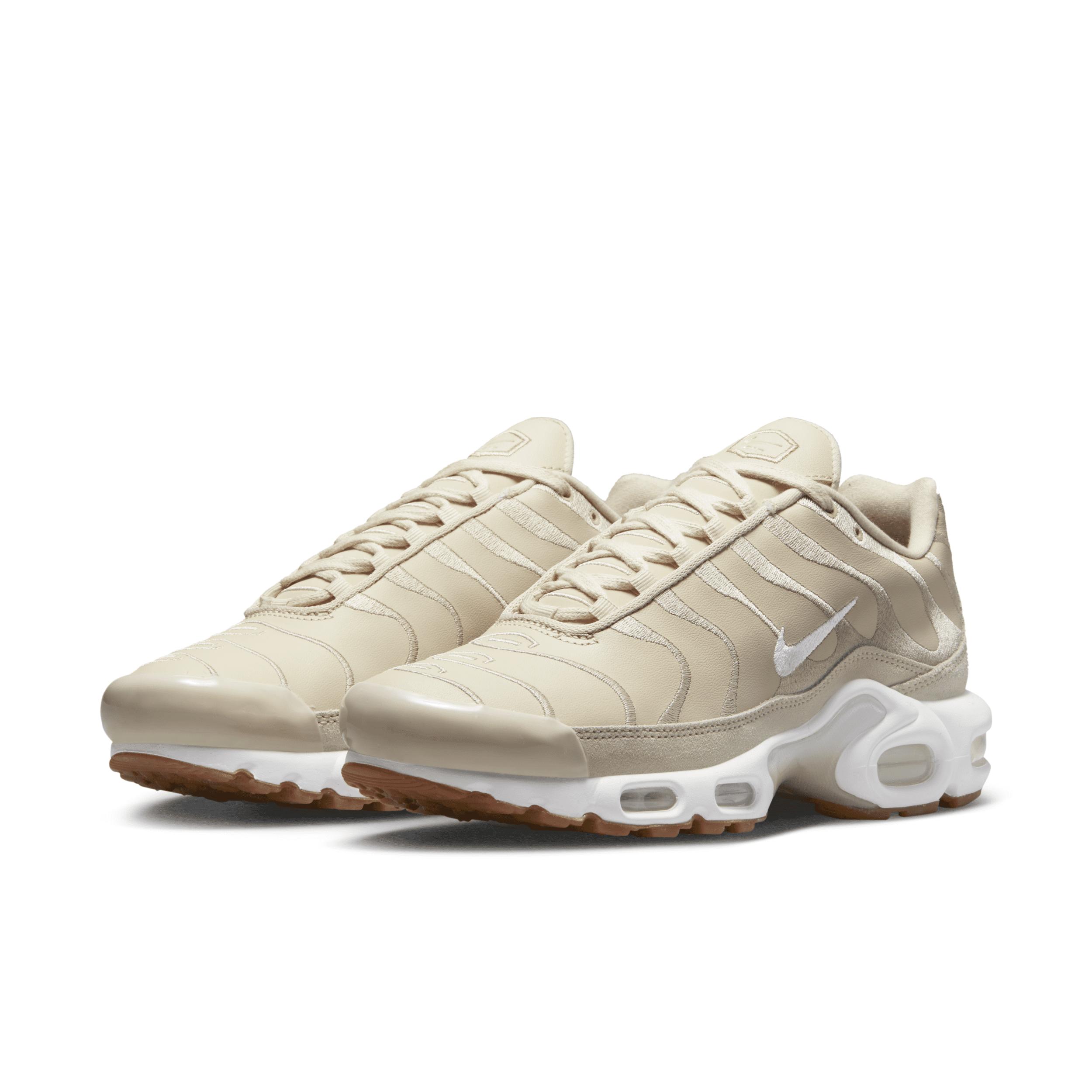 Nike Air Max Plus Prm Shoes in White | Lyst
