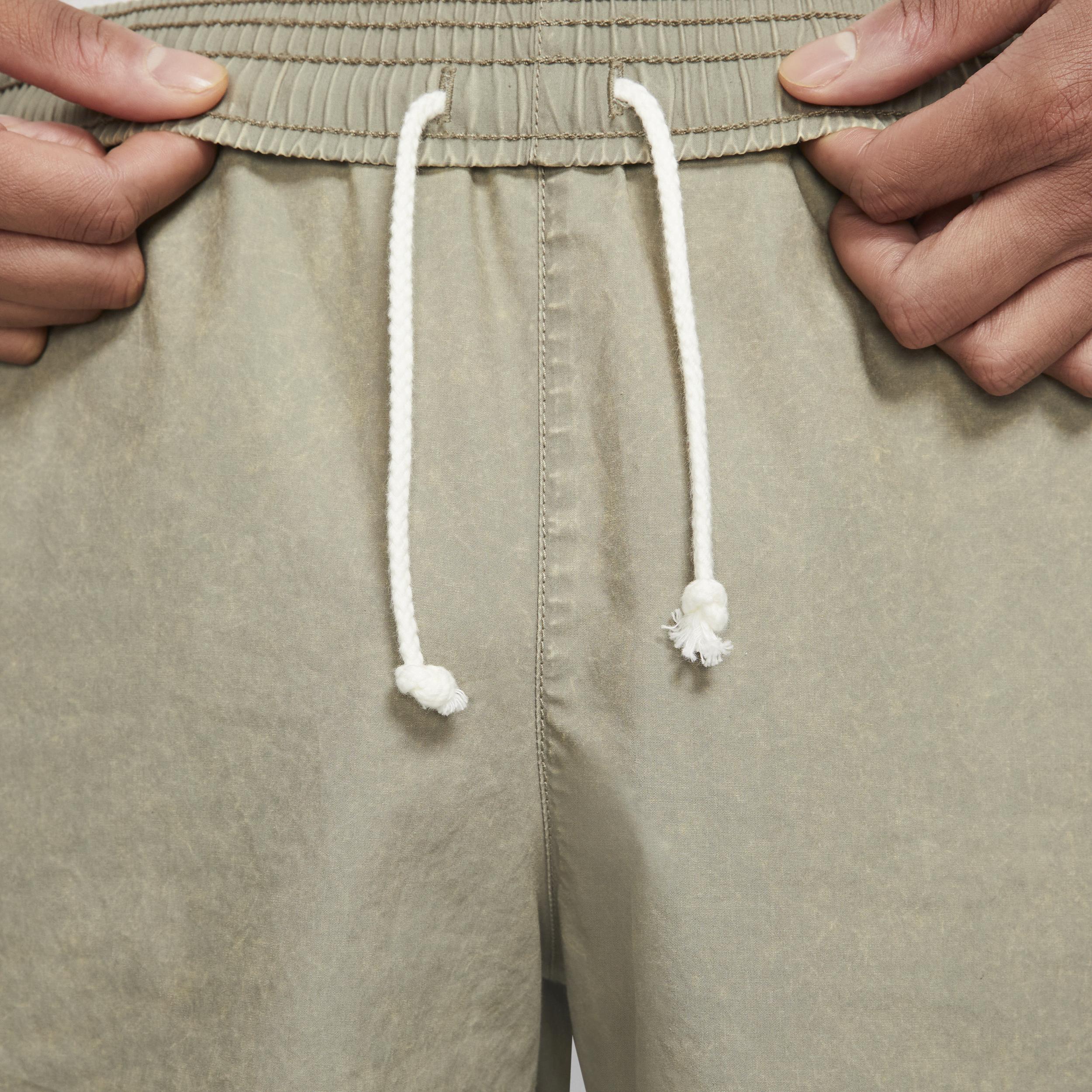 nike men's sportswear heritage essentials woven shorts