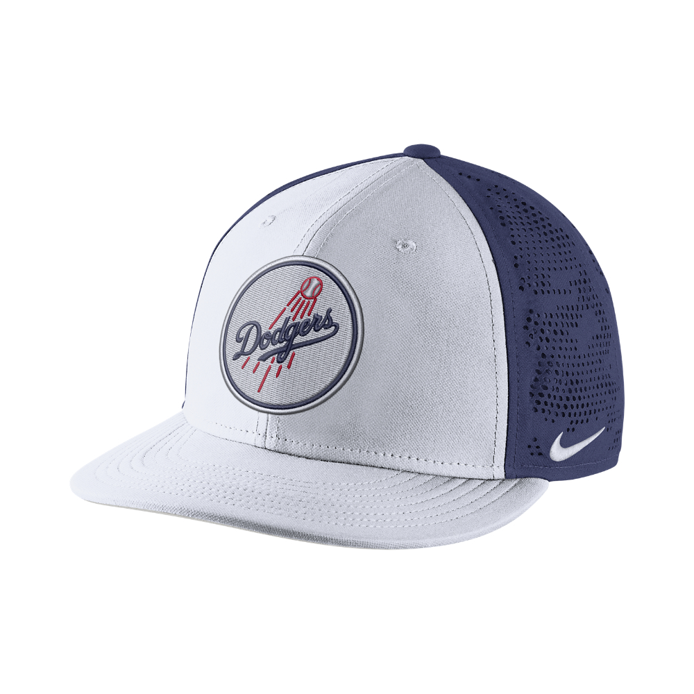 nike true vapor swoosh flex cap