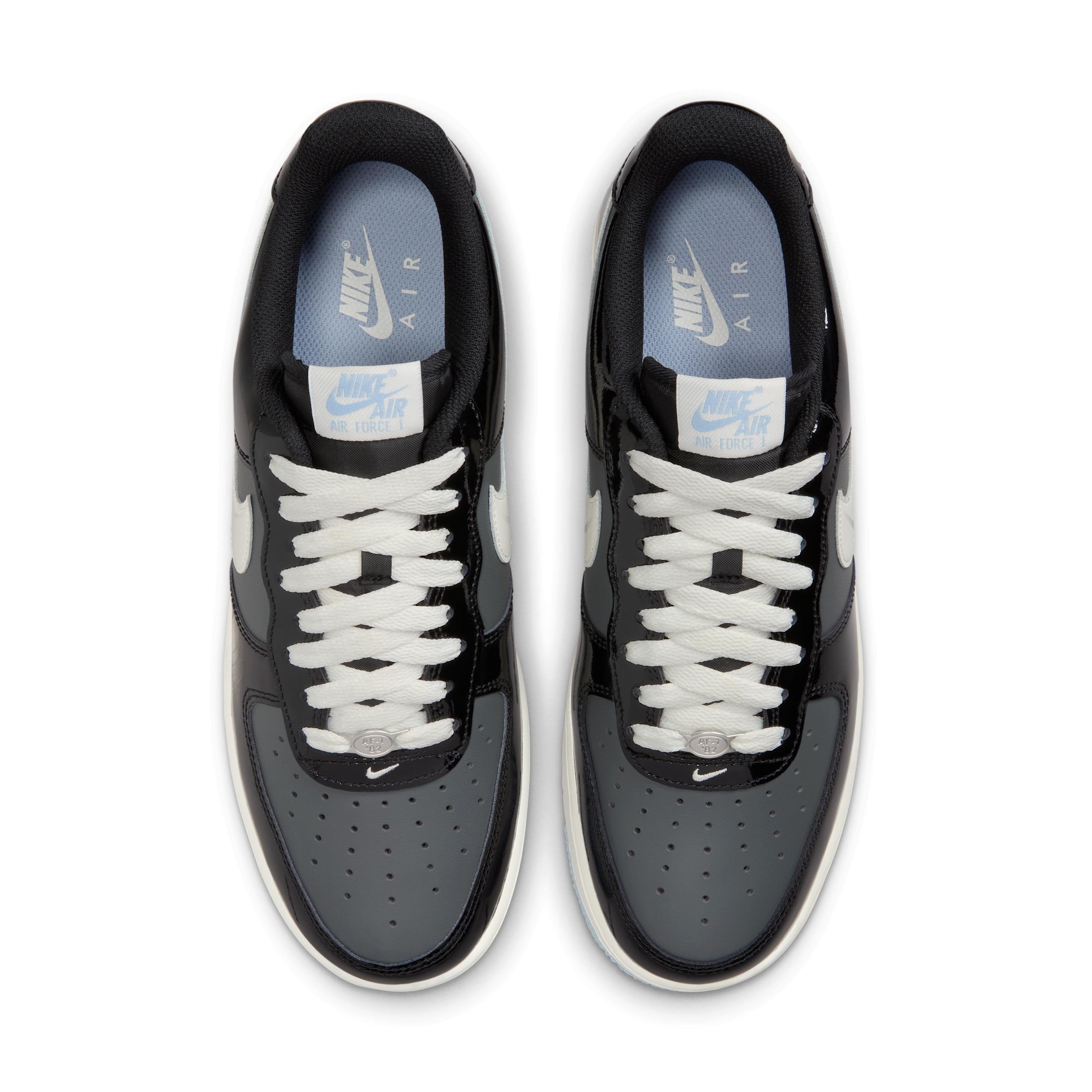 air force 1 07 lv8 black and white