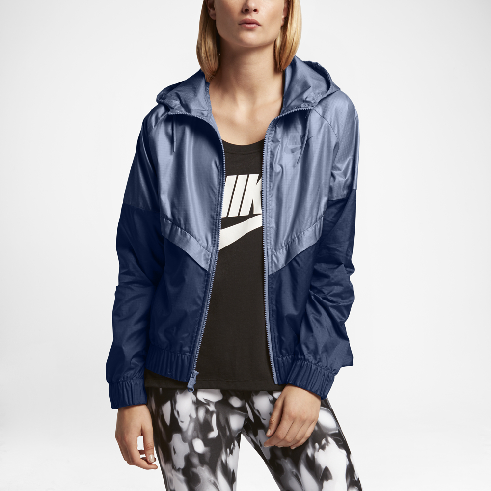 nike windrunner women