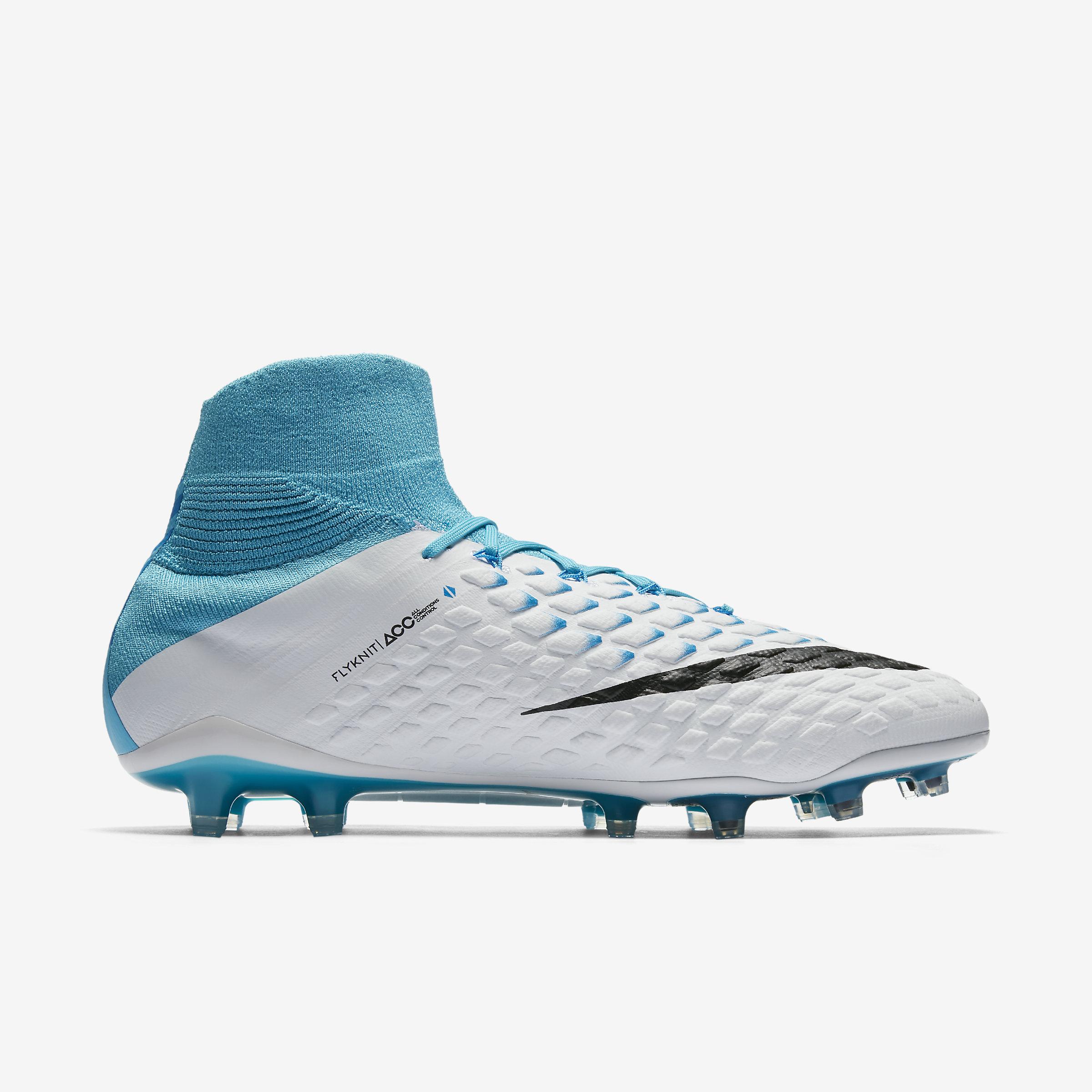 blue nike hypervenom phantom