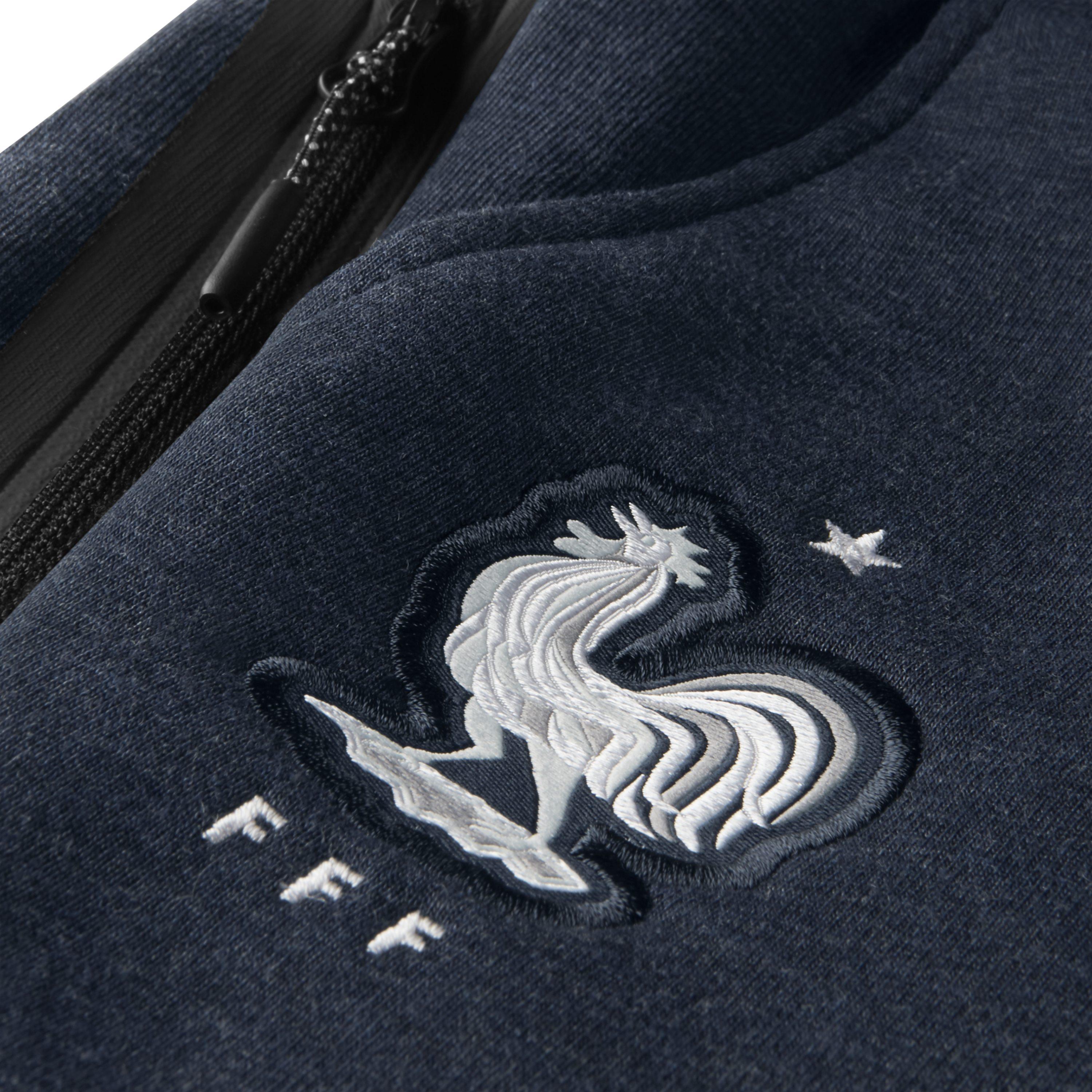 fff nike tech fleece