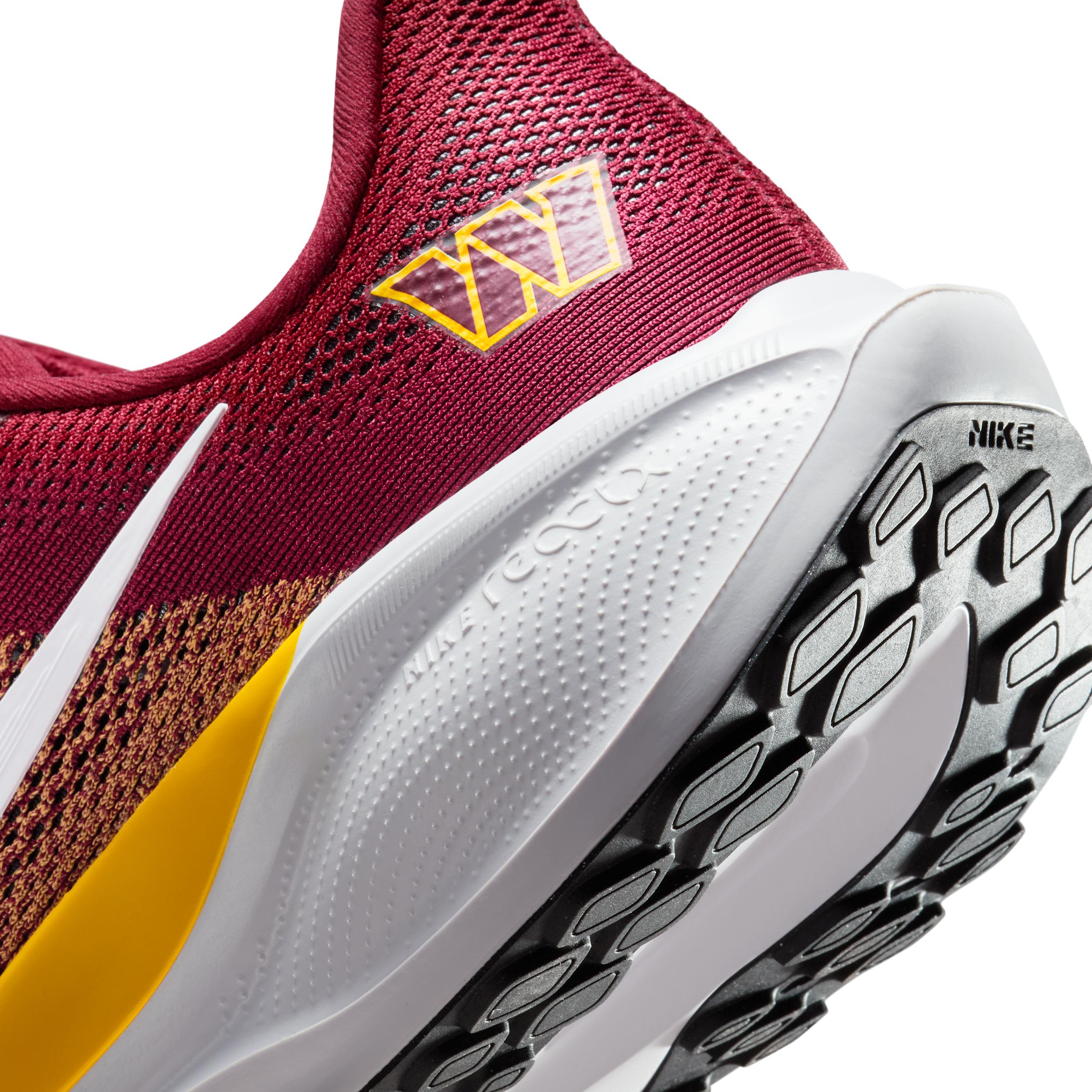 Nike Washington Commanders Pegasus 41 Nfl Road Running Shoes in