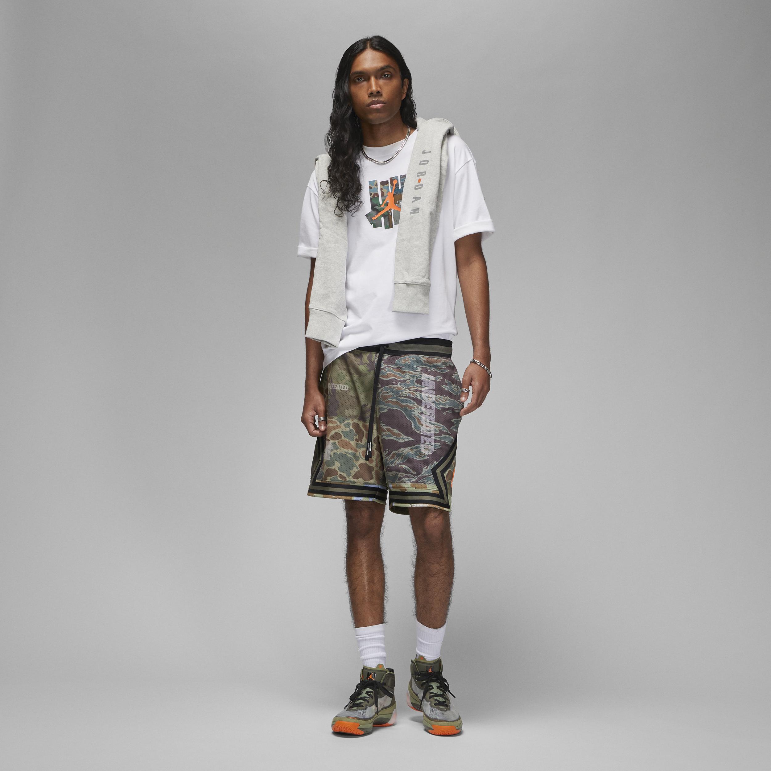 Nike Jordan X Undefeated Shorts in Green for Men | Lyst