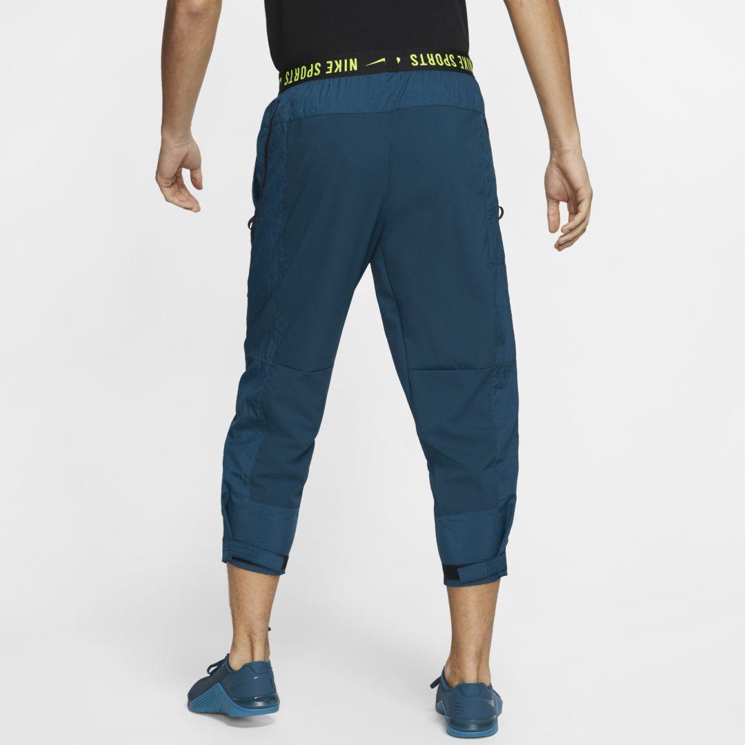 Nike Synthetic Woven Training Pants in 