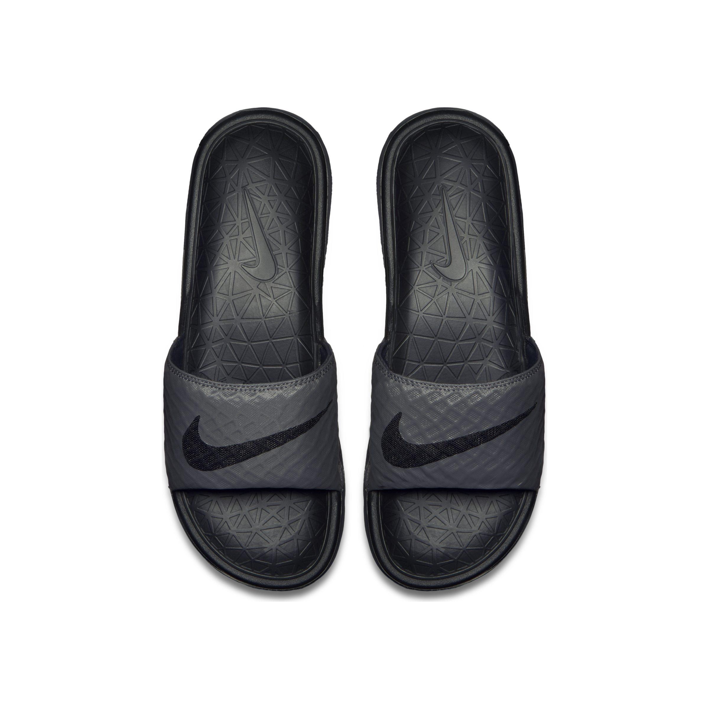 claquette nike benassi solarsoft 2