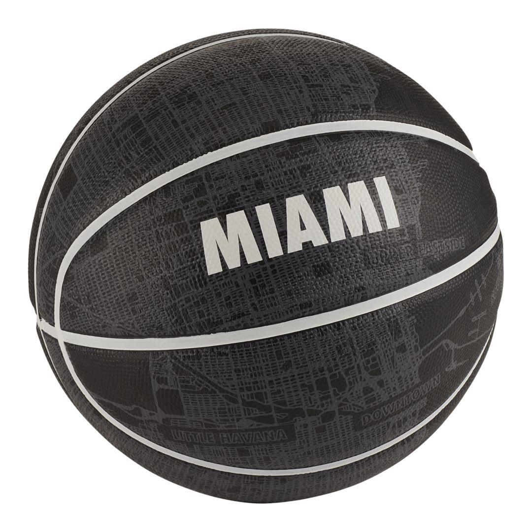nike accessories dominate 8p