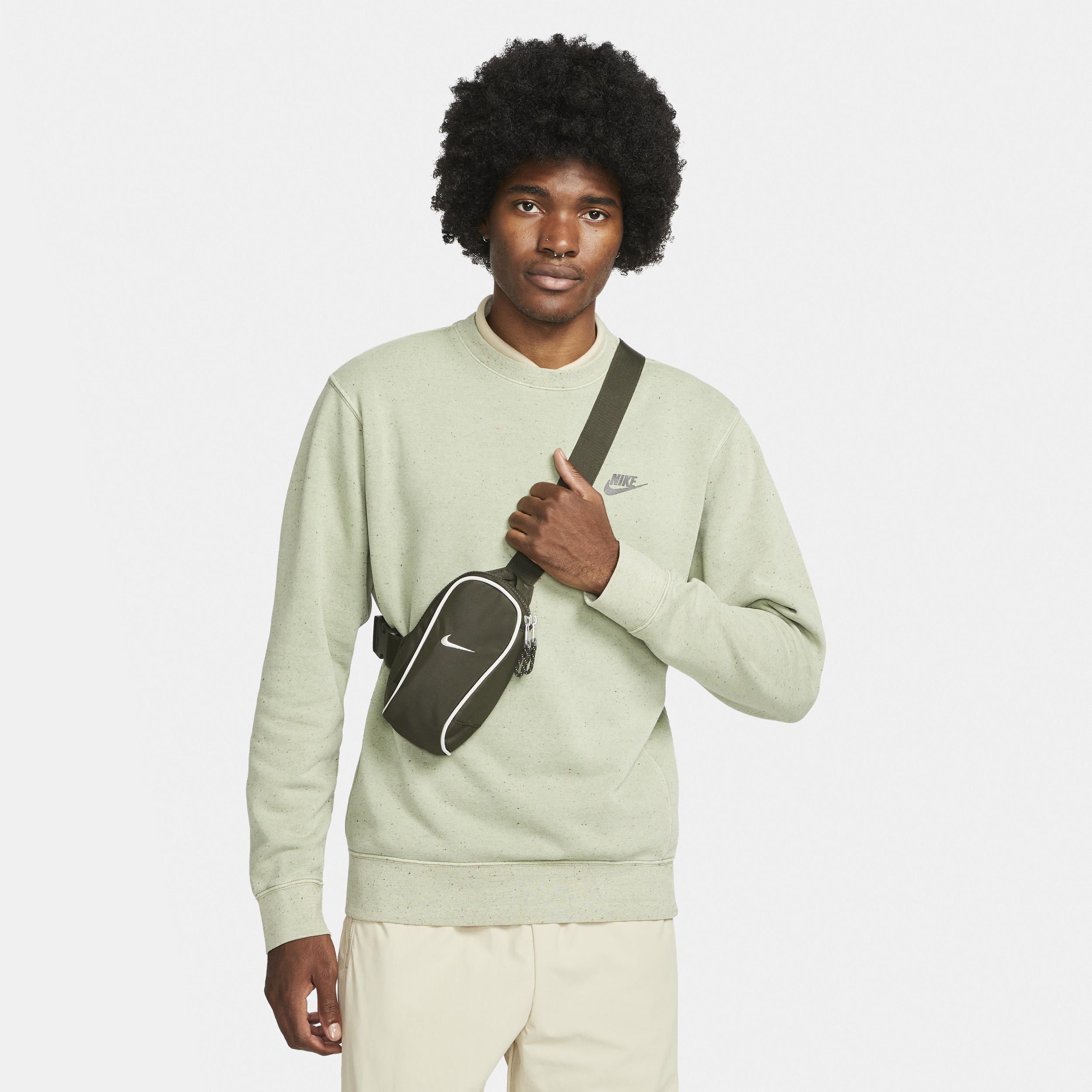 Nike Unisex Sportswear Essentials Crossbody Bag (1l) In Green, | Lyst