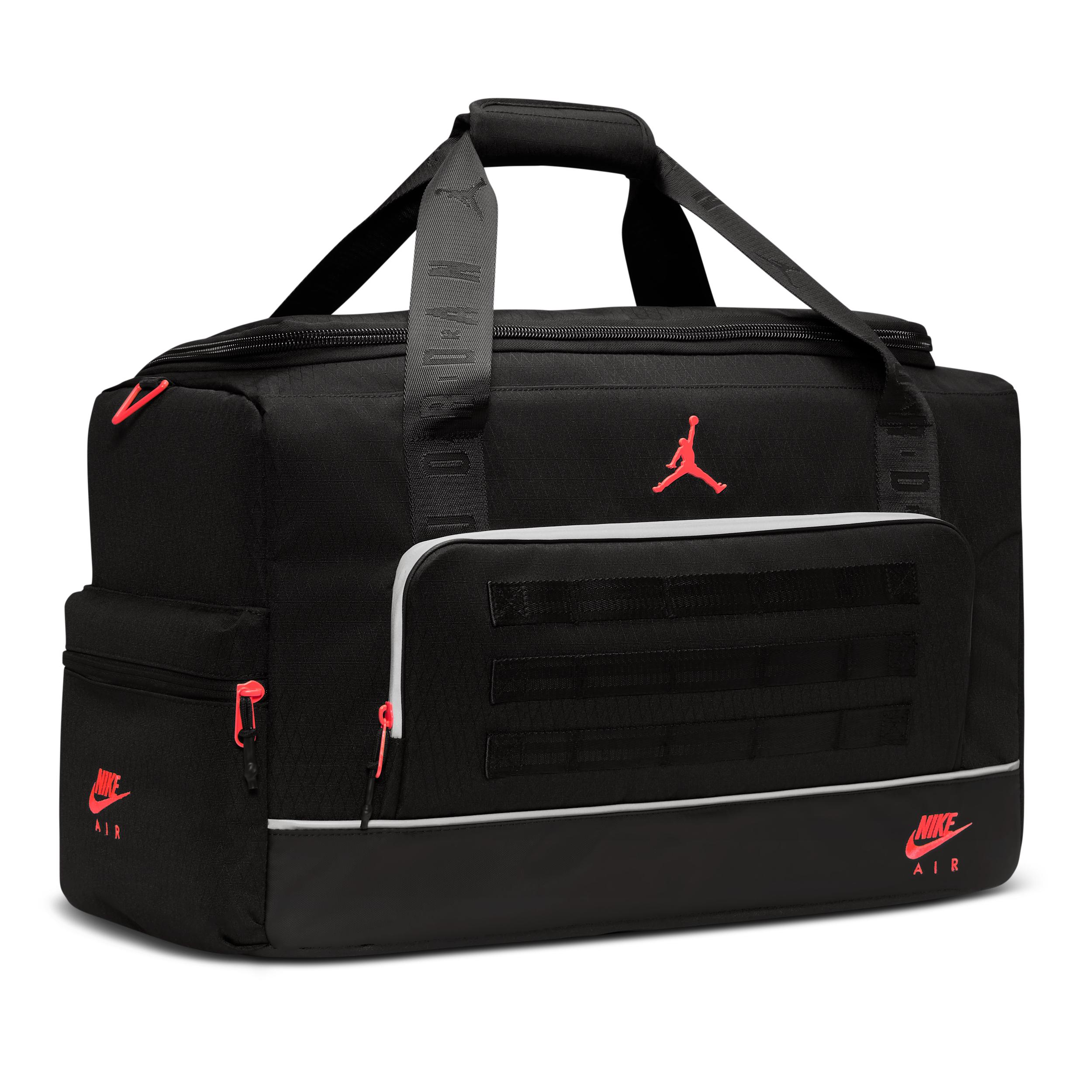 nike air duffel bag