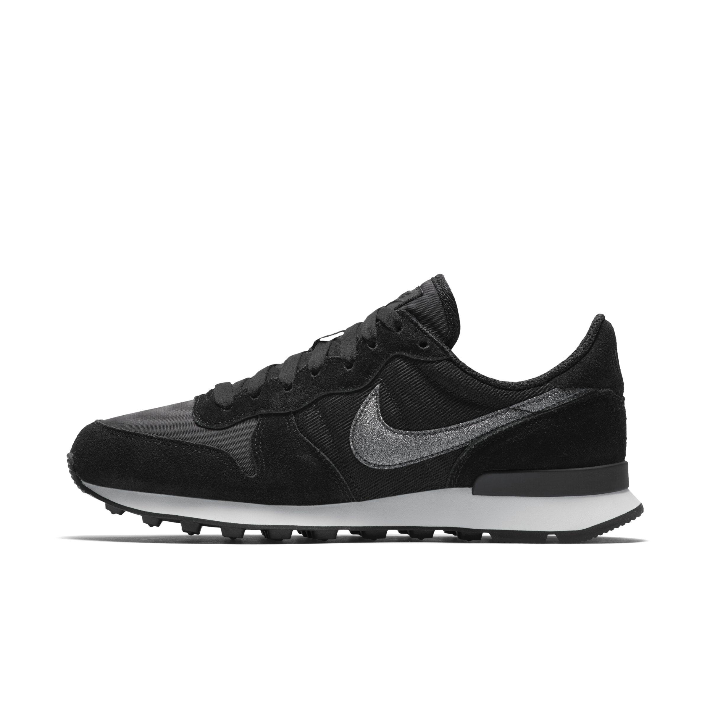 Nike Internationalist Glitter Shoe in Black | Lyst UK